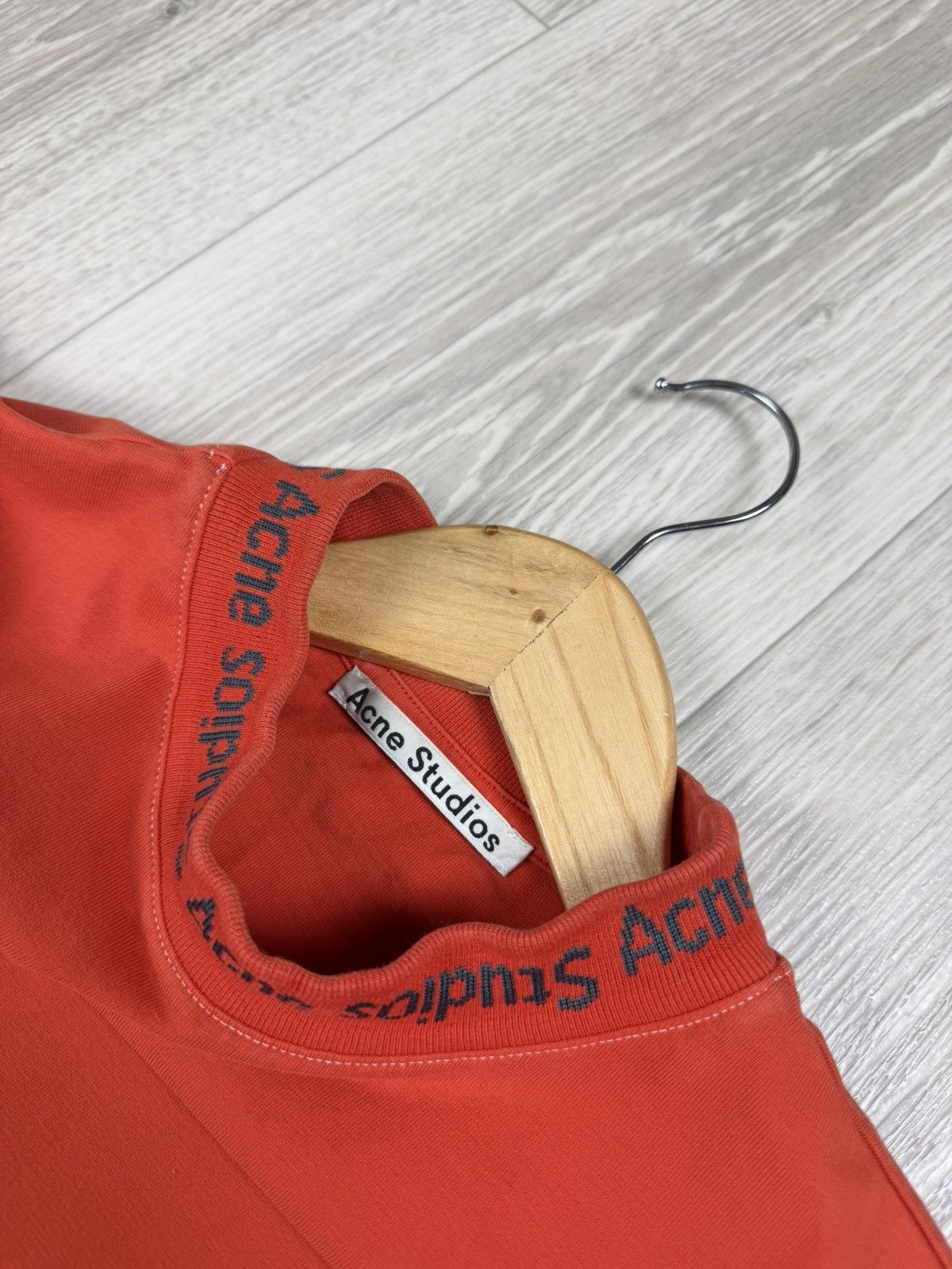 Acne Studios Acne Studios Gojina Dyed Neck Logo T-shirts Size S Size US S / EU 44-46 / 1 - 7 Thumbnail