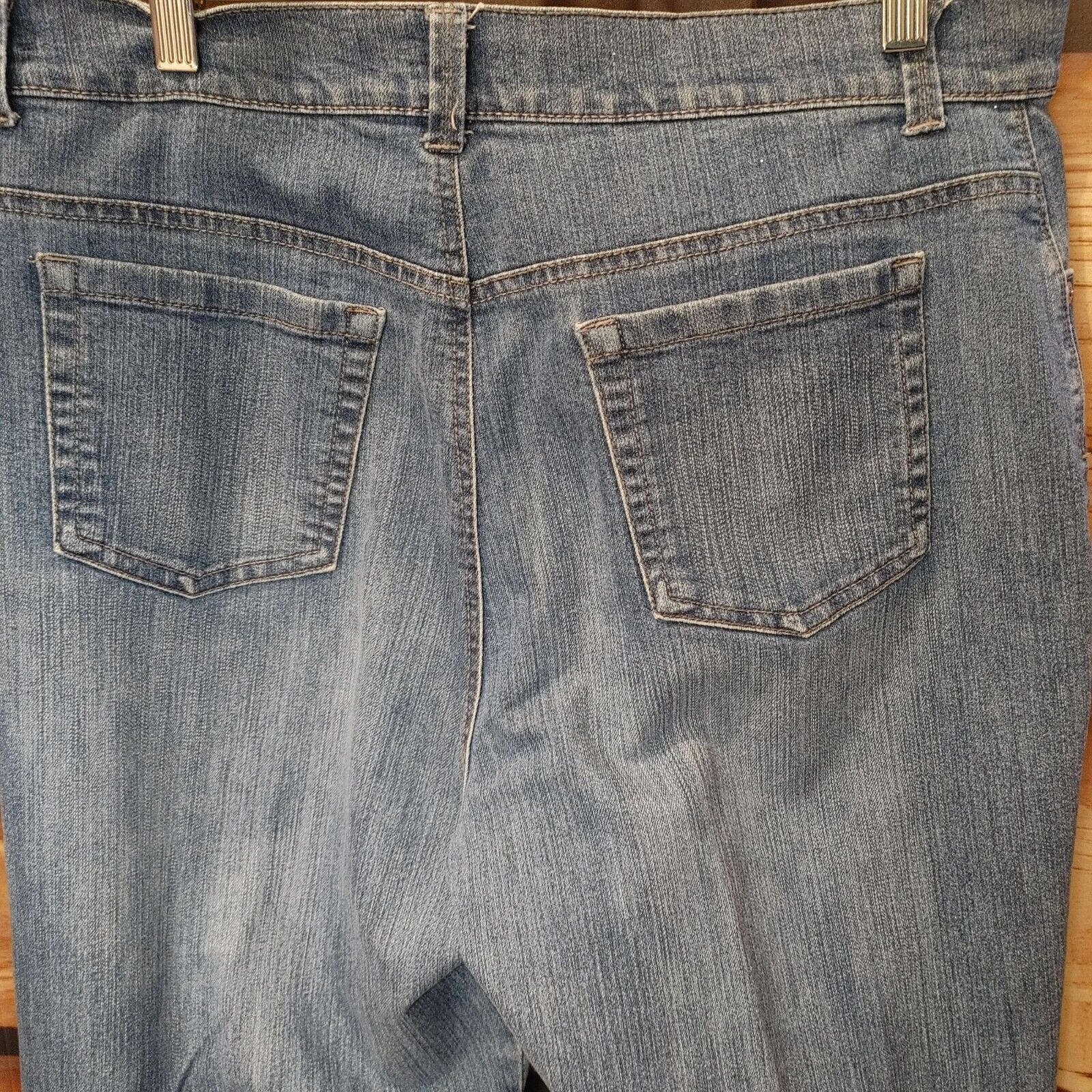 Gloria Vanderbilt Gloria Vanderbilt Women's Medium Wash Blue Missy Straight Size 36" / US 14 / IT 50 - 2 Thumbnail