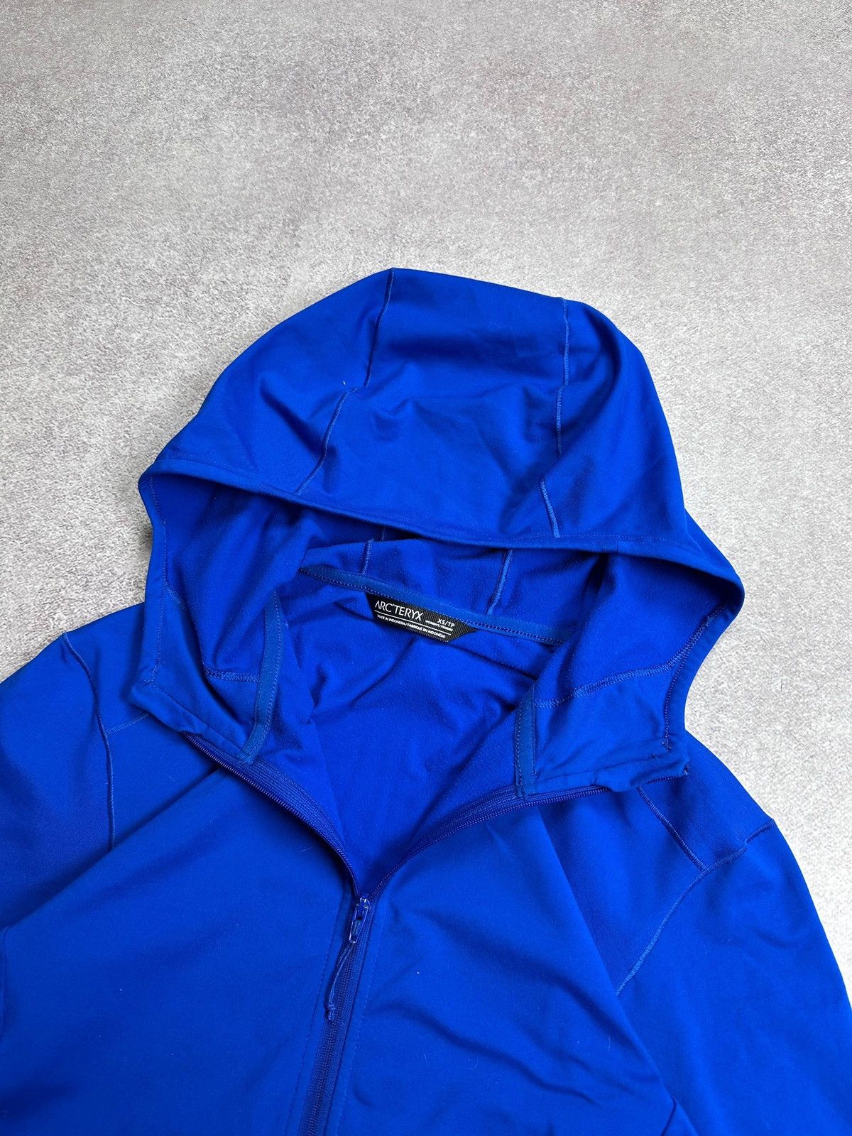 Arc'teryx Vintage Arc'teryx Big Logo Womans Zip Hoodie XS Size XS / US 0-2 / IT 36-38 - 4 Thumbnail