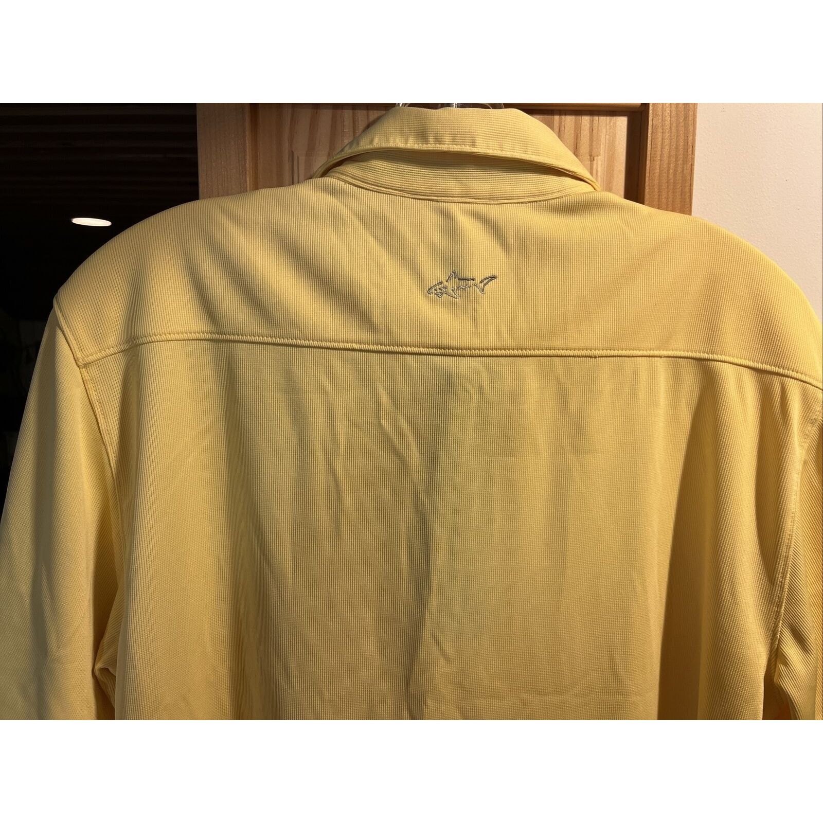 Greg Norman Greg Norman Men’s M Yellow SS 1/4 Button Polyester Golf Polo Size US M / EU 48-50 / 2 - 11 Thumbnail