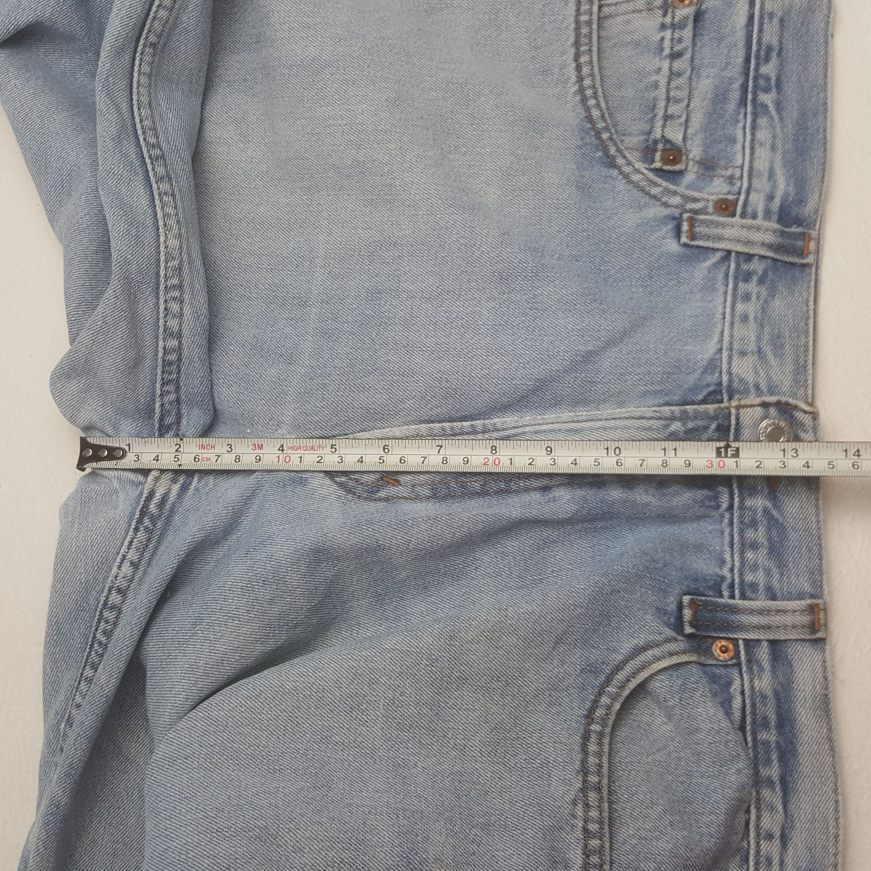 Levi's × Vintage Vintage Levi's 550 Distressed Denim Jeans Size US 35 - 8 Thumbnail