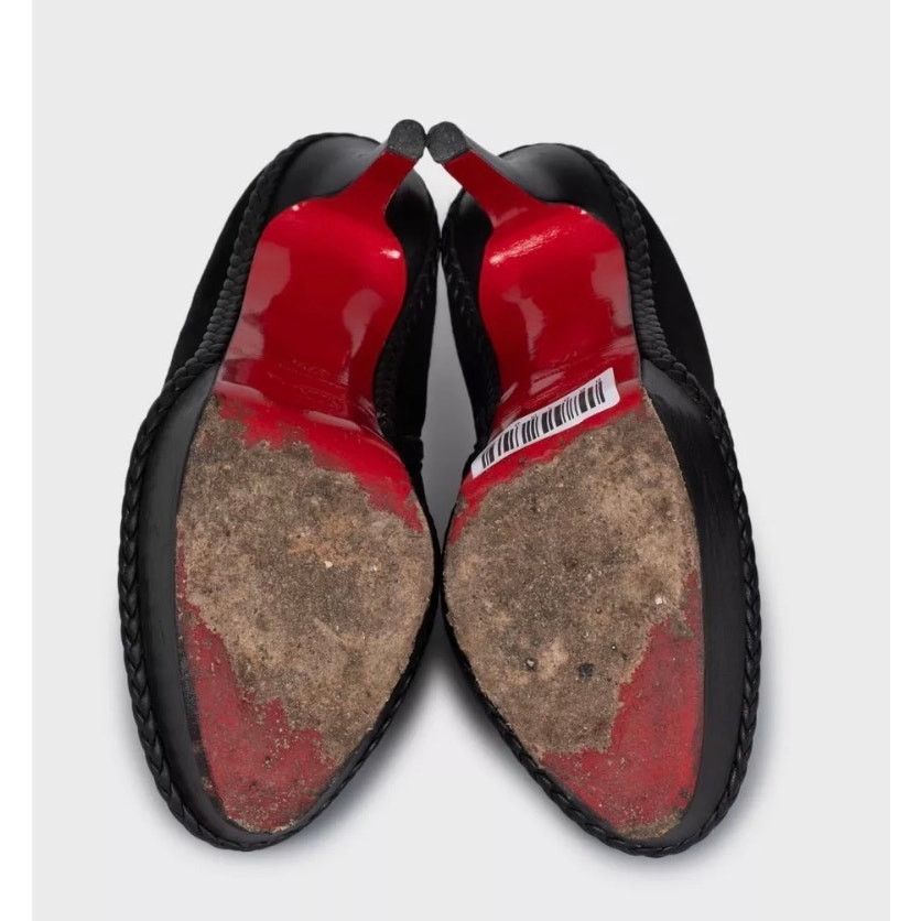 Christian Louboutin Christian Louboutin Black Suede Ankle Booties 37.5 EU Size US 6.5 / IT 36.5 - 5 Thumbnail