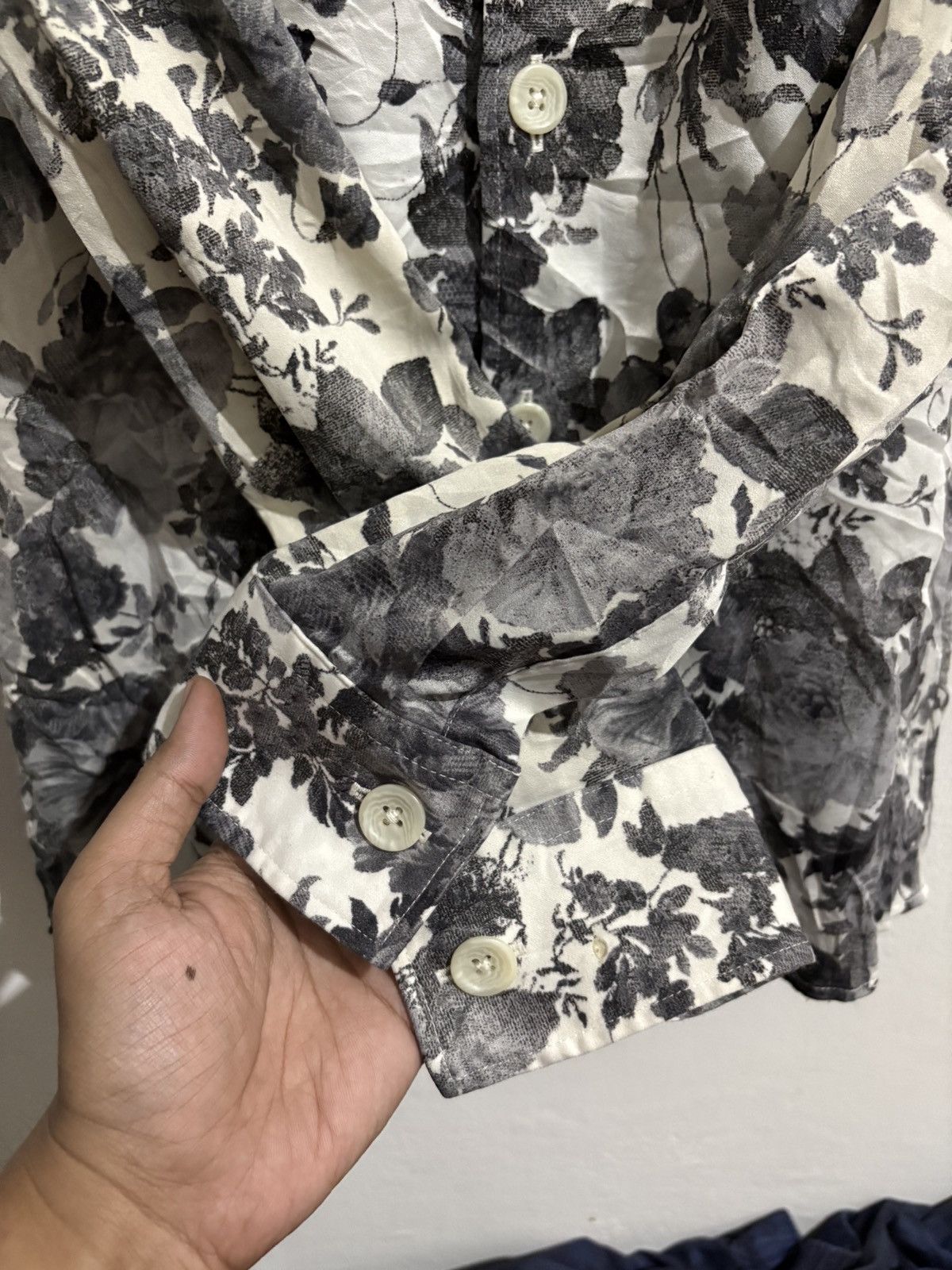 If Six Was Nine × Japanese Brand × Tornado Mart Tornado Mart button pattern flowers shirt Size US M / EU 48-50 / 2 - 7 Thumbnail
