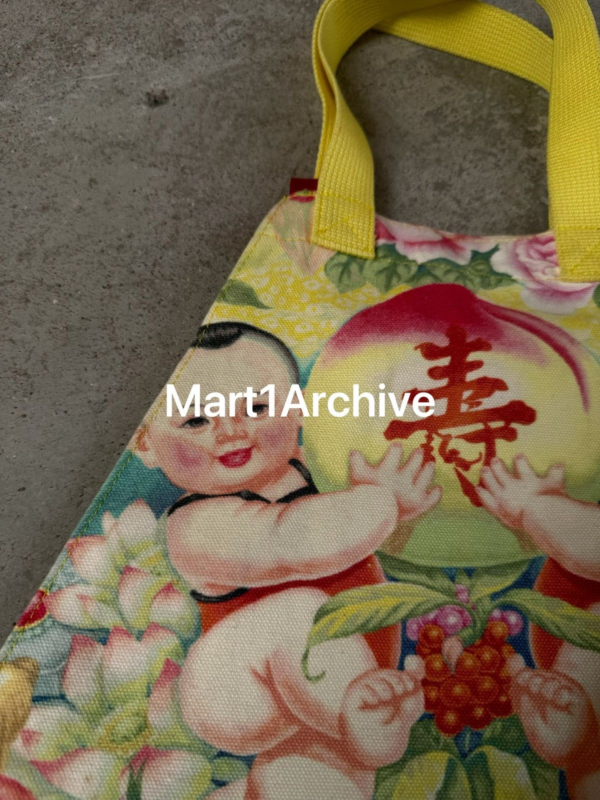 Issey Miyake Issey Miyake Pleats Please 98AW Peach & Lucky Doll Tote Bag Size ONE SIZE - 6 Thumbnail