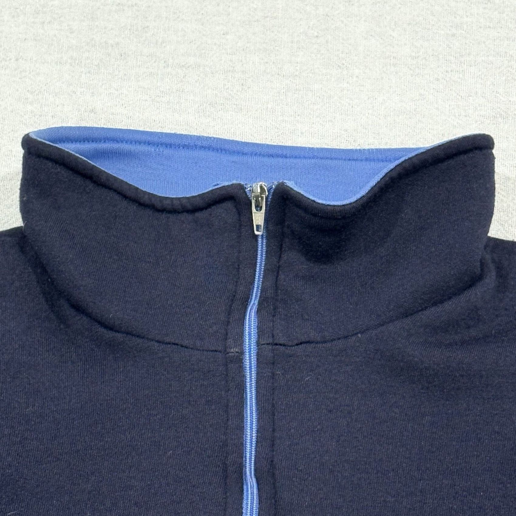 Patagonia VINTAGE Patagonia Capilene Fleece 1/4 Zip Pullover Men’s Large Navy Logo Pullover USA 90s MENS Size US L / EU 52-54 / 3 - 6 Thumbnail