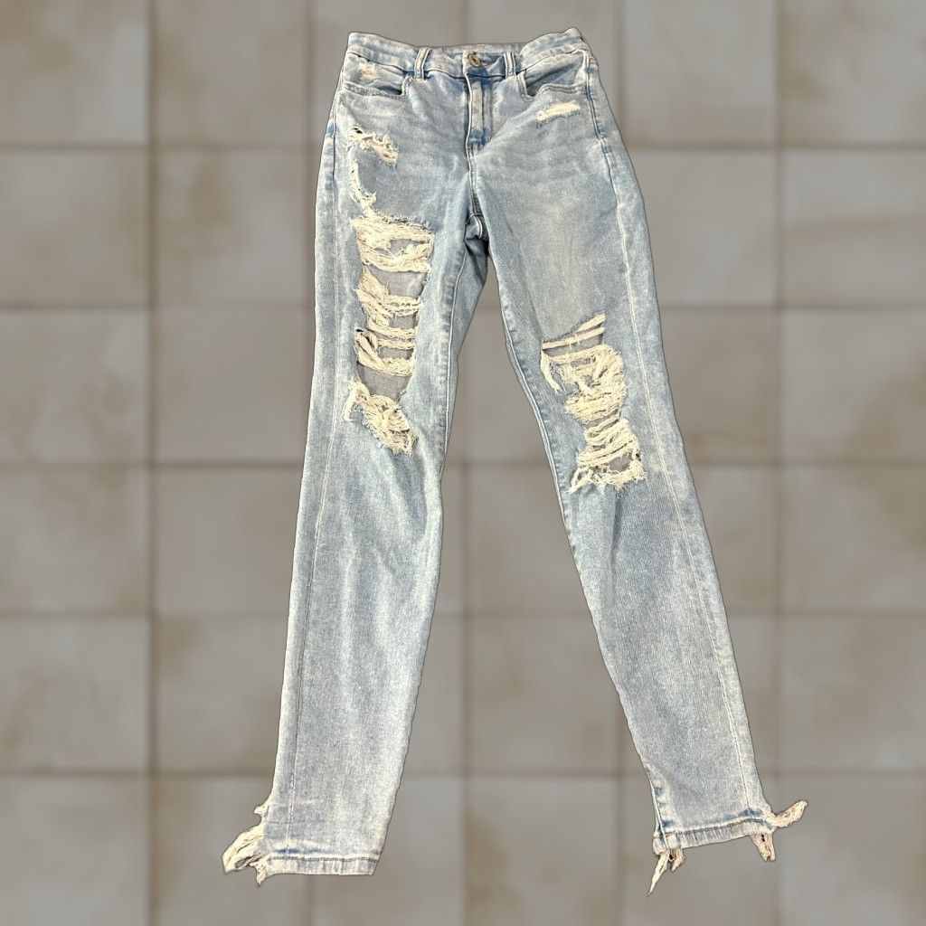 American Eagle Outfitters **American Eagle Blue Women's High Rise Curvy Fit Jeans** User: American Eagle Blue Women's High Rise Curvy Fit Jeans Size 26" / US 2 / IT 38 - 1 Thumbnail