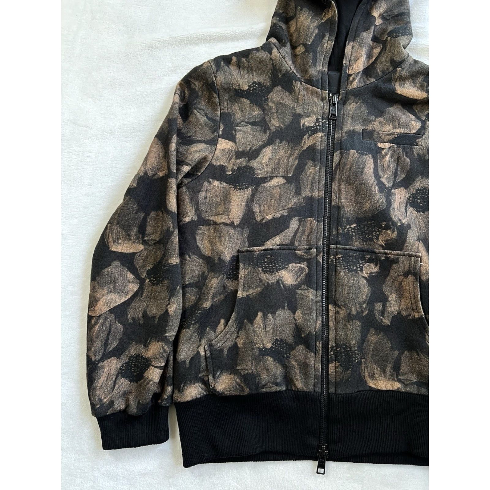 Vera Wang Vera Wang Collection Hoodie Women’s XS Black Floral Print Zip Full Zip Activewear Womens Size XS / US 0-2 / IT 36-38 - 2 Thumbnail