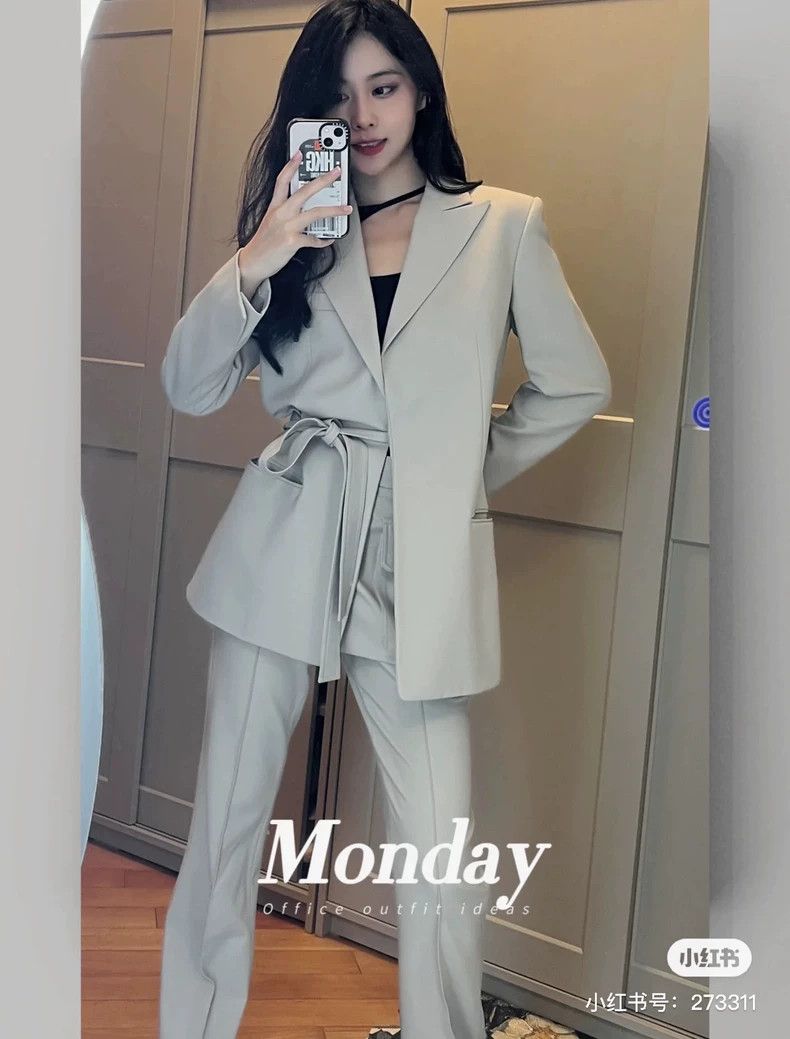 Helmut Lang Helmut Lang size 4A light beige wool blend suit jacket with Size XL / US 12-14 / IT 48-50 - 1 Thumbnail