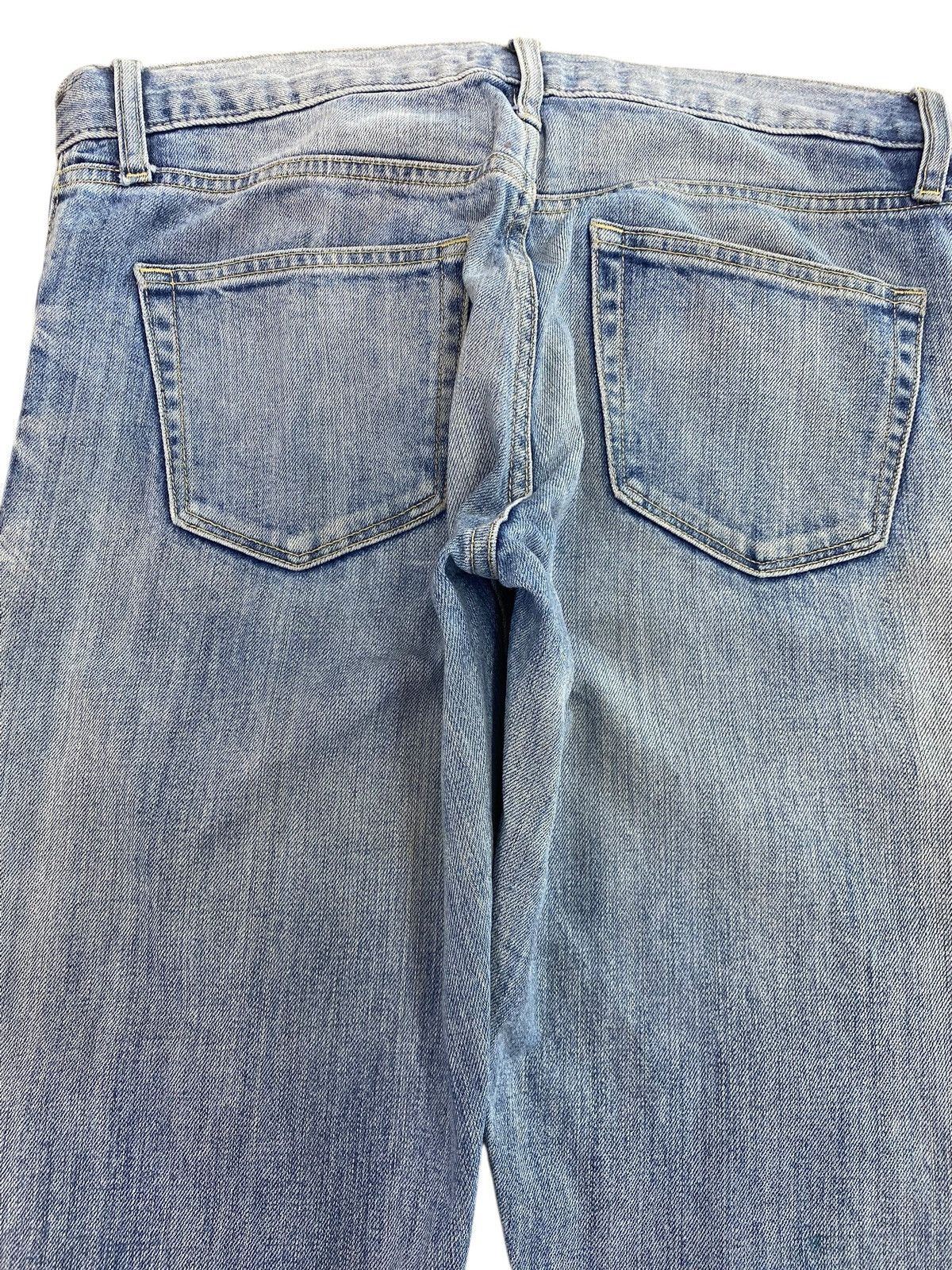 Uniqlo Uniqlo X Selvage Faded Wash Whiskered Style Slim Fit Jeans Size US 32 / EU 48 - 4 Thumbnail