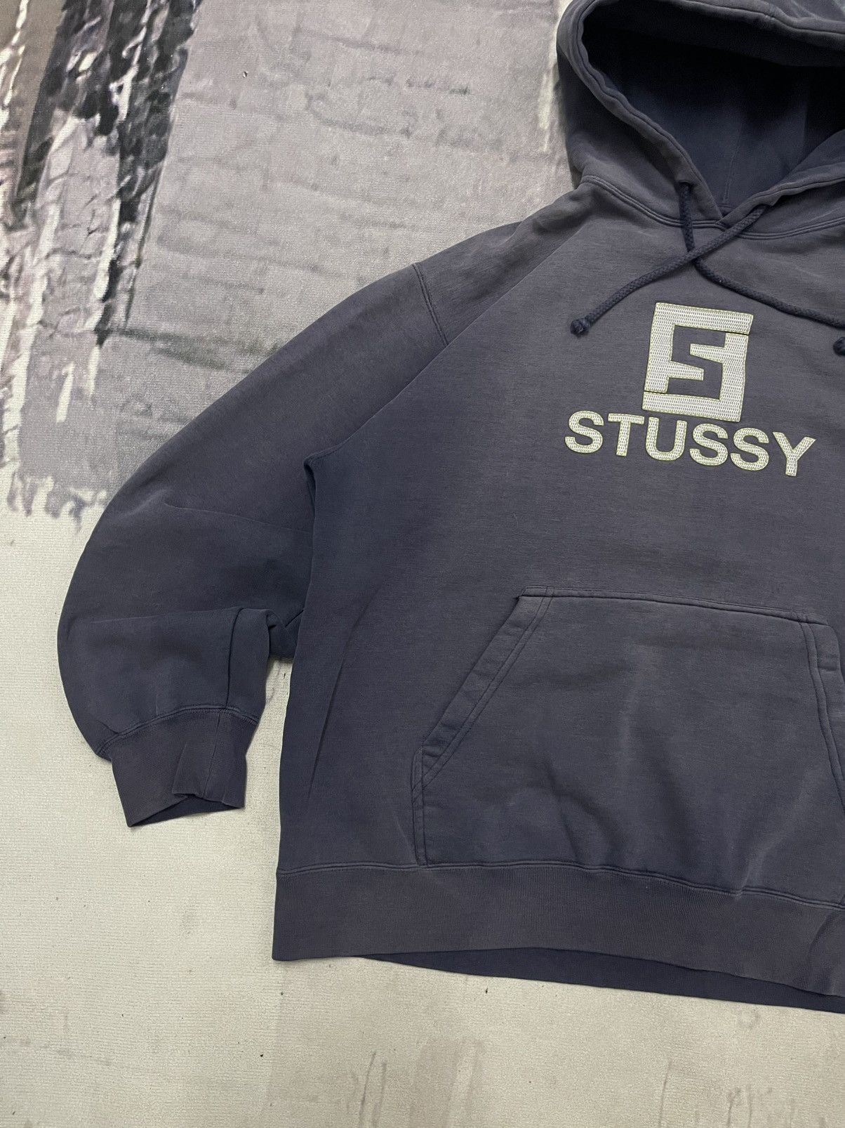 Stussy 90s OLD STUSSY RIPOFF FENDI ZUCCA LOGO PULLOVER SUNFADED Size US M / EU 48-50 / 2 - 3 Thumbnail