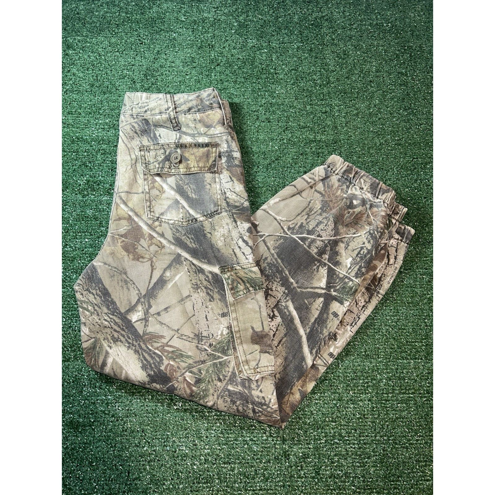 Realtree Realtree Camo Cargo Pants Youth Large 10/12 Size 34" / US 12 / IT 48 - 2 Thumbnail