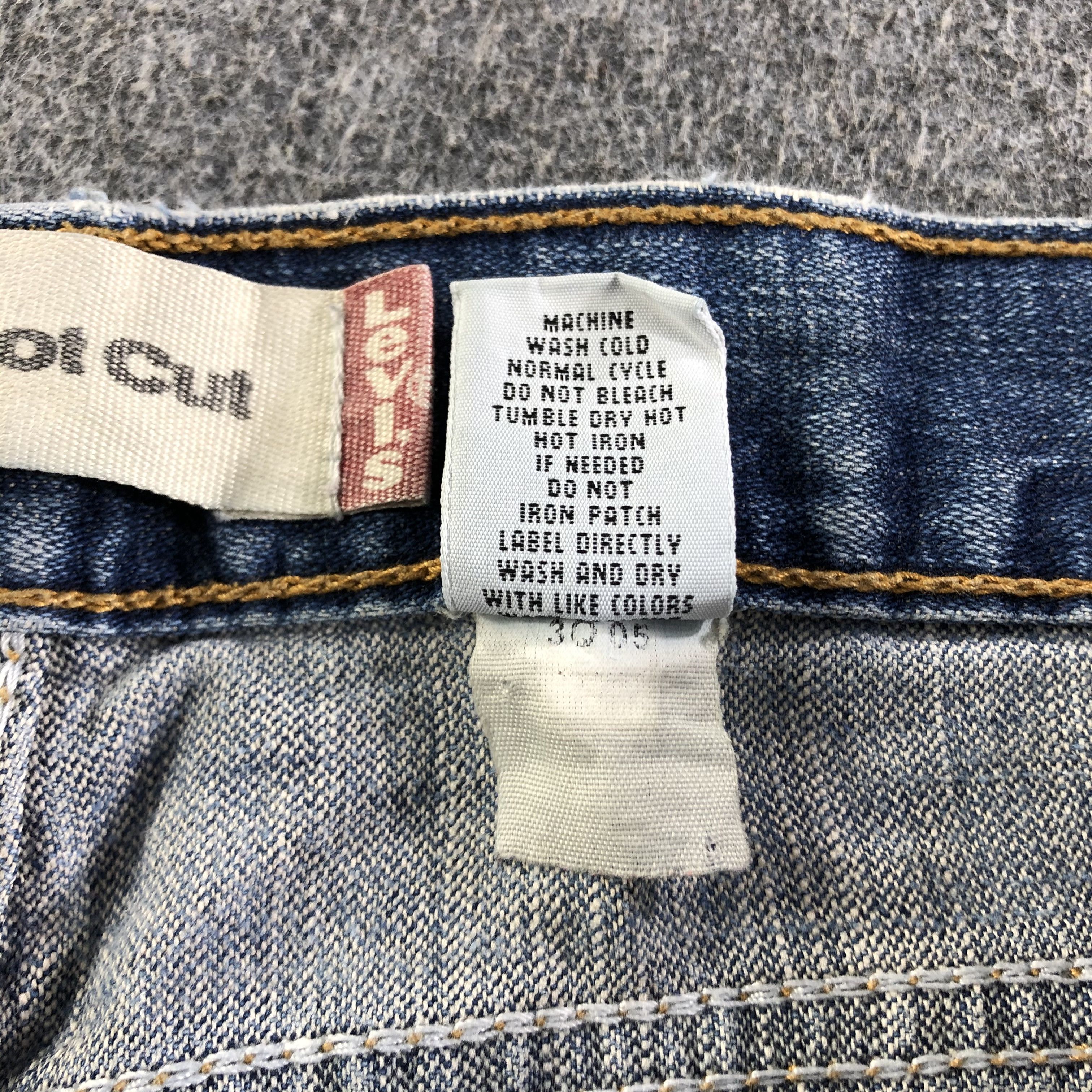 Levi's Vintage Blue Wash Levis 527 Jeans-J3714 Size US 30 / EU 46 - 14 Thumbnail