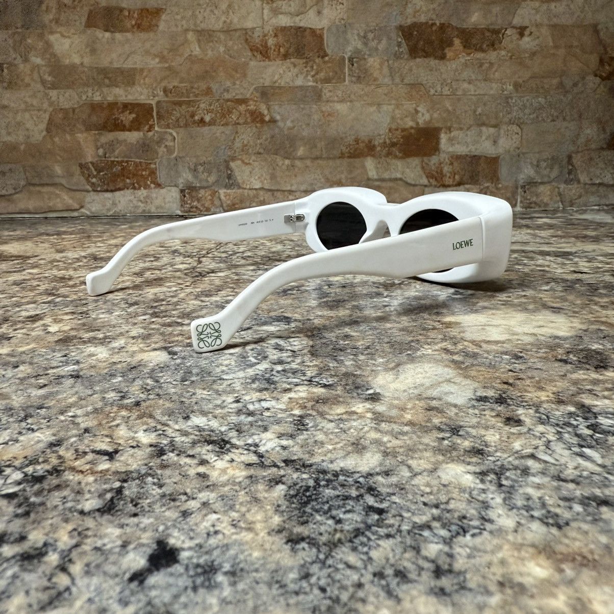 Loewe LOEWE PAULA'S IBIZA WHITE OLIVE/GREY LENS SUNGLASSES Size ONE SIZE - 8 Thumbnail