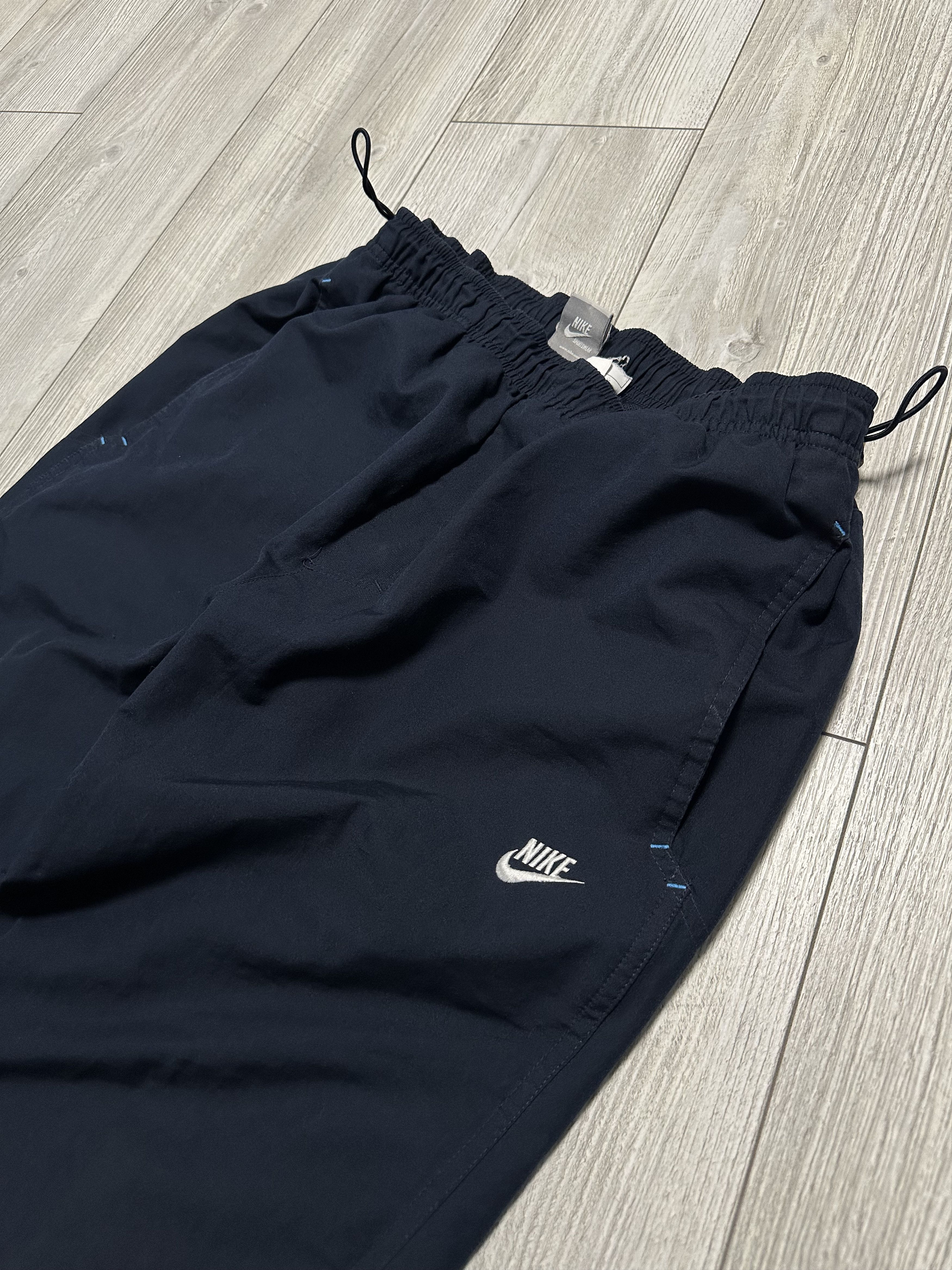 Nike Vintage Nike Nylon Track Pants Drill Y2K Style Baggy Size L Size US 34 / EU 50 - 2 Thumbnail