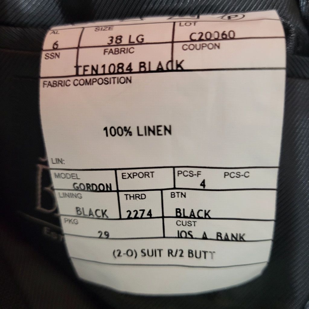Jos. A. Bank JoS A Bank Men Black Spring Weight 2-Button Center-Vent Size 38R - 9 Thumbnail