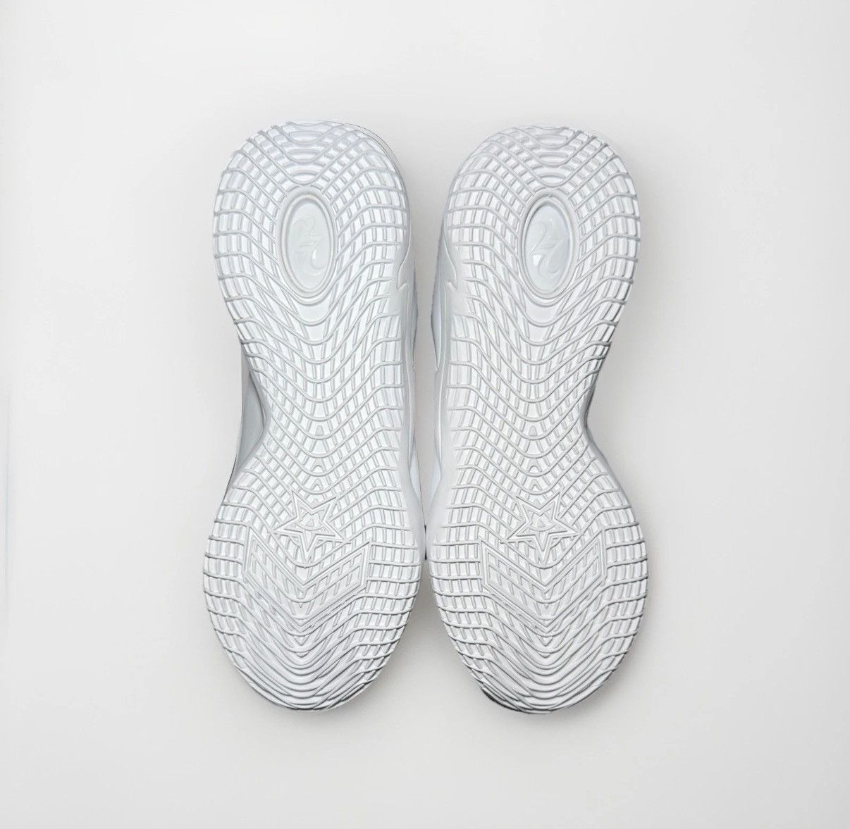 Converse Converse Shai 001 Clean Slate Size US 5.5 / EU 38 - 5 Thumbnail