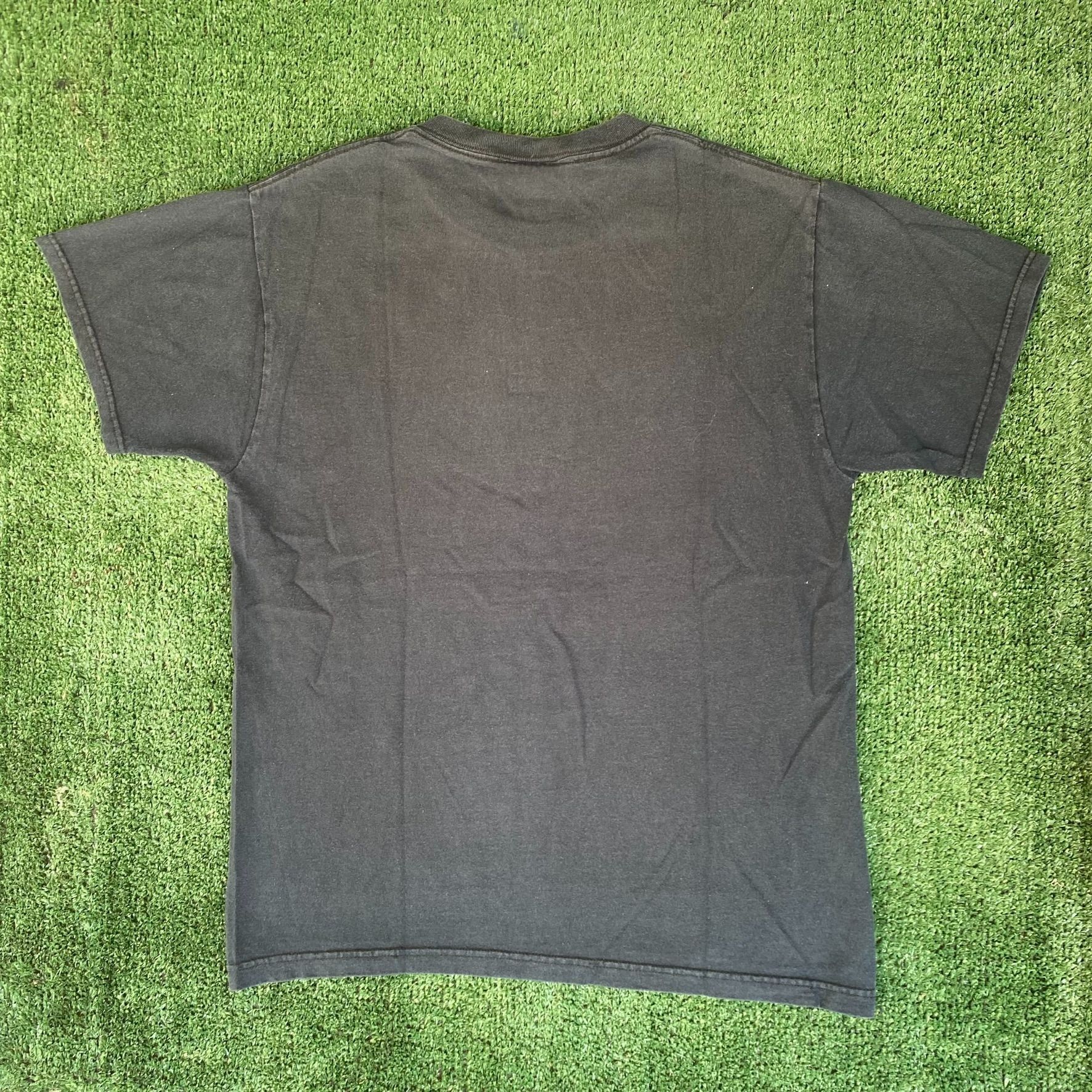 Vintage Vintage Y2K Stonehenge Shirt Grunge English Monument Tee Size US M / EU 48-50 / 2 - 5 Thumbnail