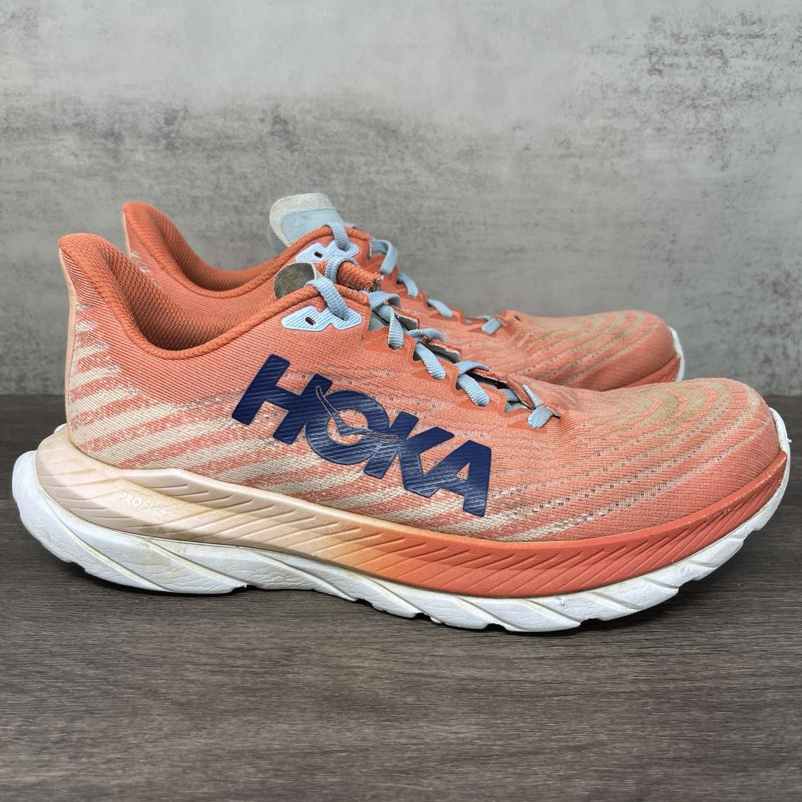 Other HOKA Mach 5 Running Shoes Womens 9 Orange White Size US 9 / IT 39 - 5 Thumbnail