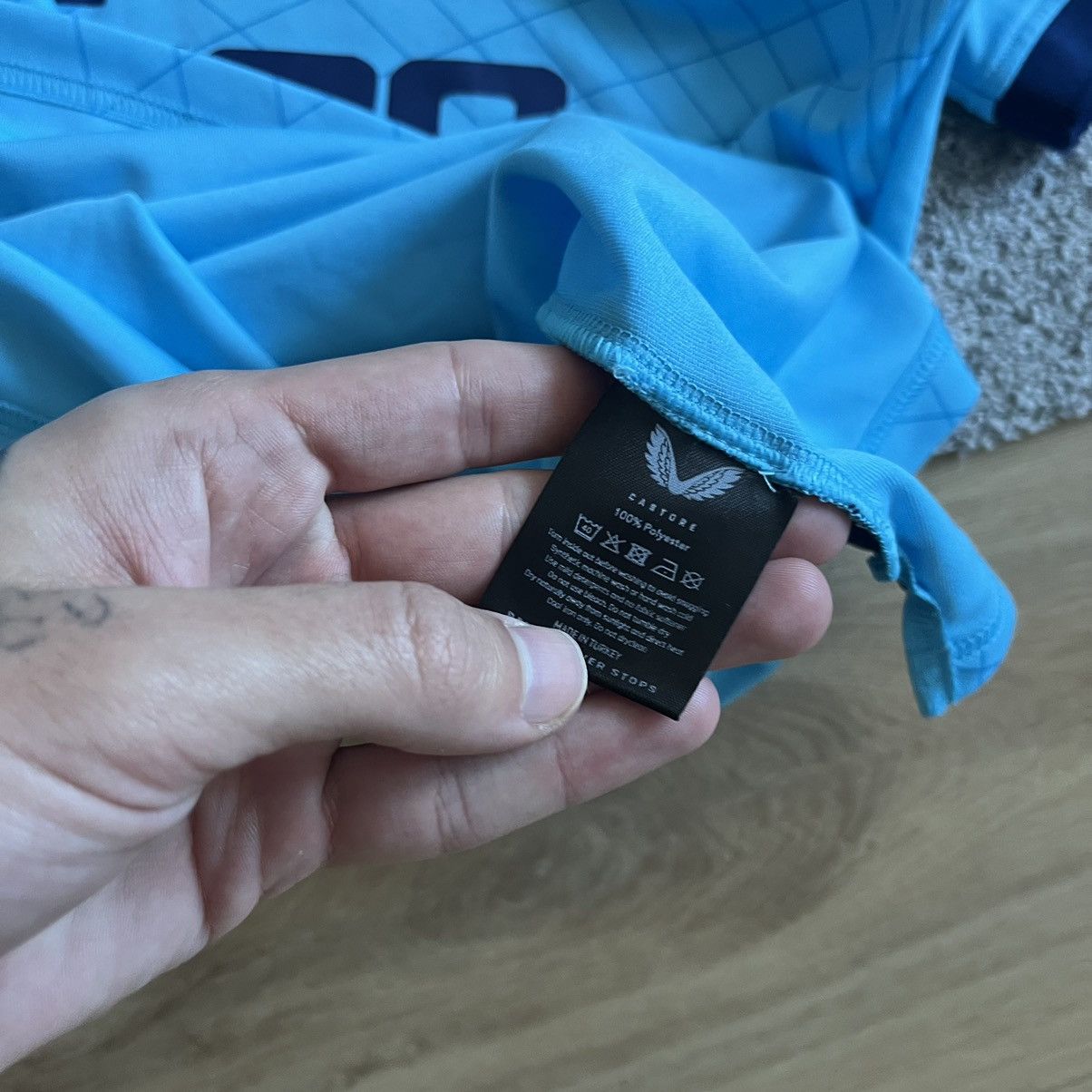 Other Newcastle United 2021/2022 Soccer Jersey Hype Size US M / EU 48-50 / 2 - 7 Thumbnail