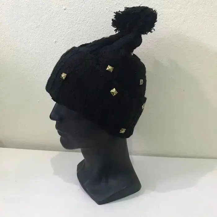Japanese Brand Japanese Brand Punk Spark Bobble Beanie Hat Size ONE SIZE - 2 Thumbnail