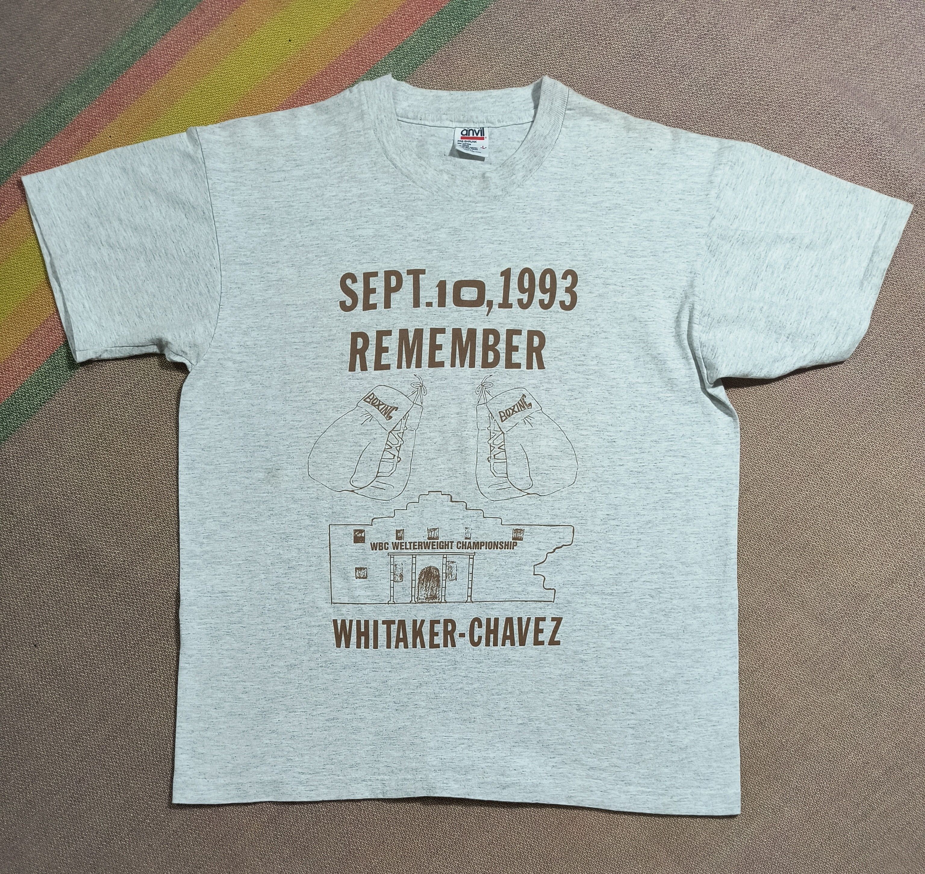 Anvil Vintage Whitaker vs Chavez 1993 tee Size US L / EU 52-54 / 3 - 2 Thumbnail