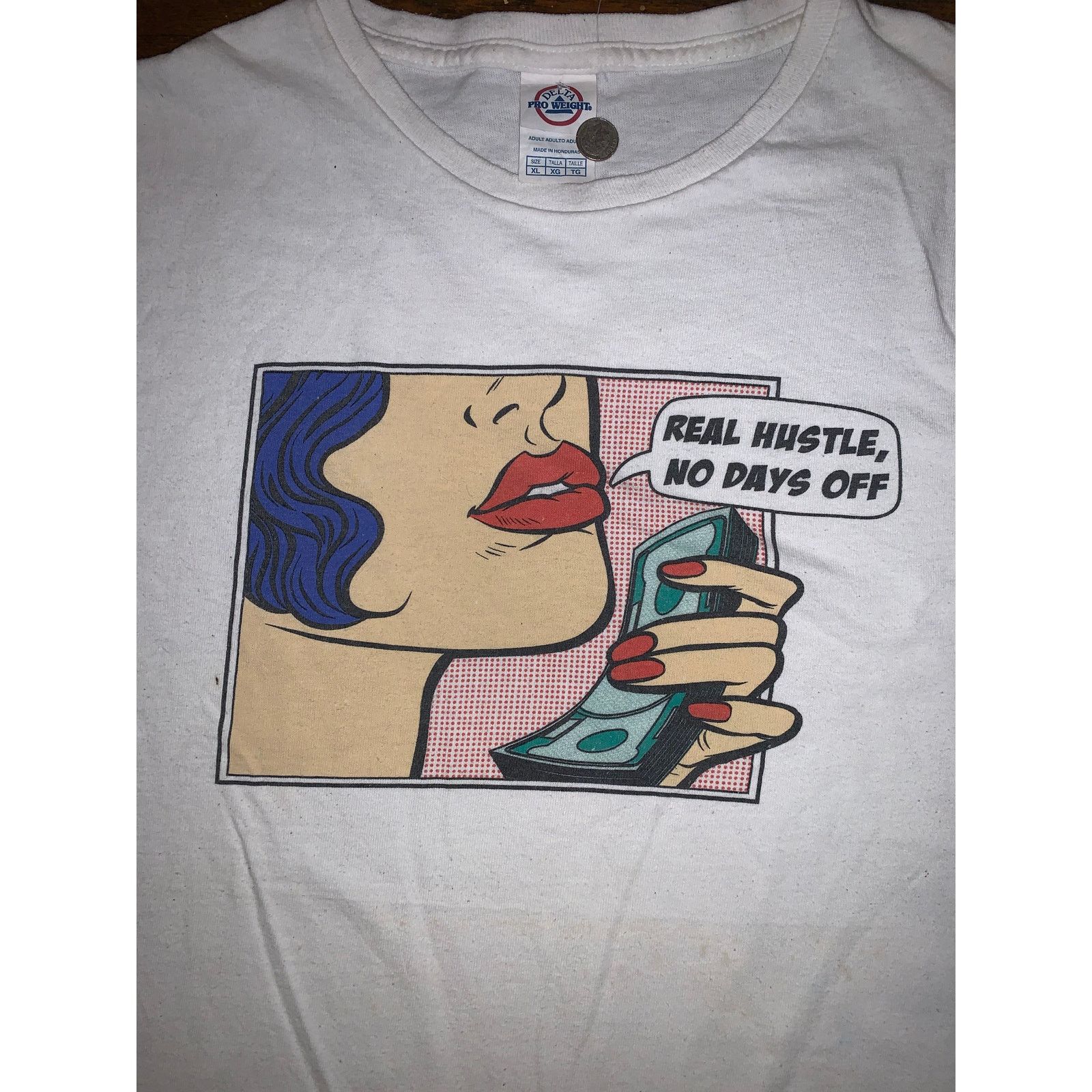 Vintage Pop Art “Real Hustle” Vintage 2000s T-Shirt XL Size US XL / EU 56 / 4 - 1 Thumbnail