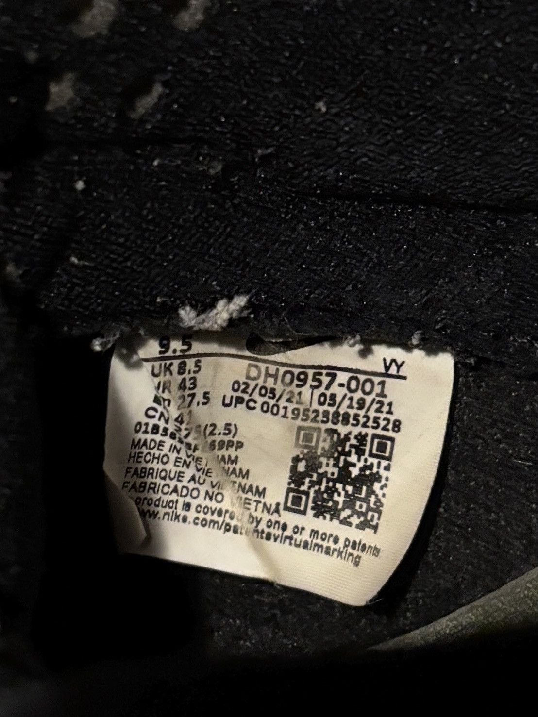 Nike nike dunk low black camo 9.5 us Size US 9.5 / EU 42-43 - 10 Thumbnail