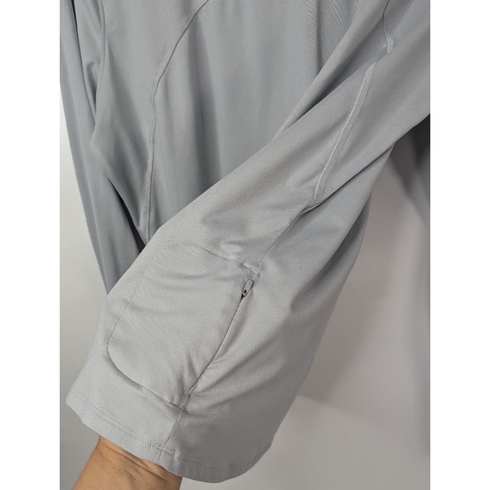 Under Armour Under Armour Qualifier Run 2.0 Half Zip Pullover Gray Women’s XL Pullover Women’s XL Gray Under Armour Qualifier Run 2.0 Half Zip Pullover 1365632 Size XL / US 12-14 / IT 48-50 - 6 Thumbnail