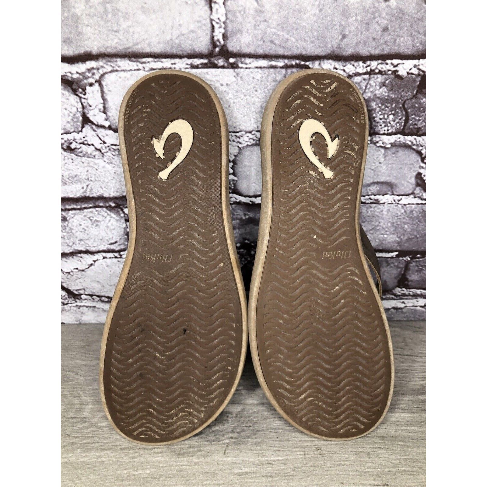 Olukai Olukai Kapehe Luana Gold Leather Beach Flip Flops Sandals Wo Size US 9 / IT 39 - 13 Thumbnail