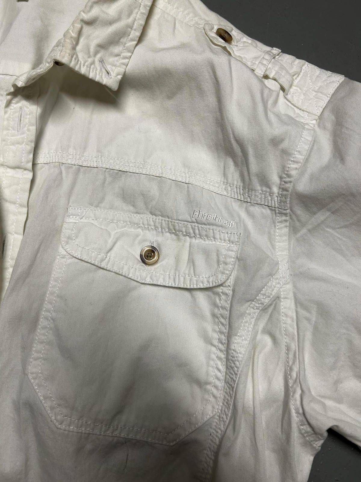 Firetrap Firetrap White Casual Short Sleeve Shirt Size US L / EU 52-54 / 3 - 2 Thumbnail