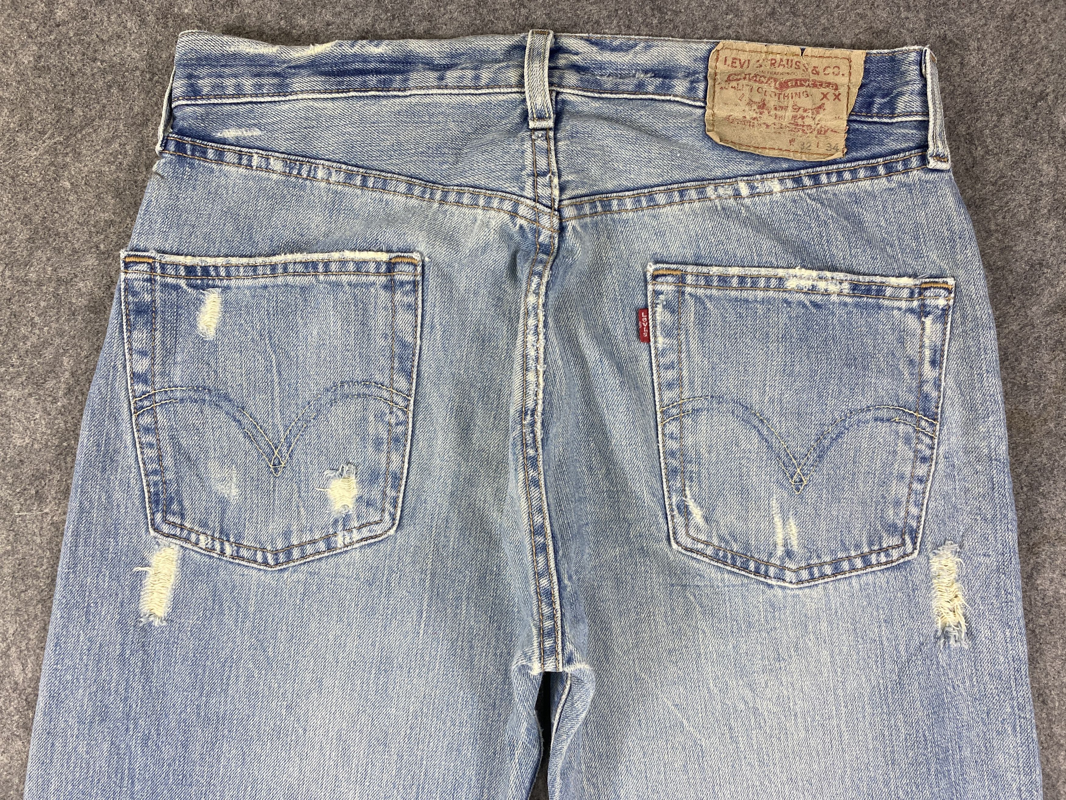 Levi's Distressed Blue Vintage Levi's 501 Jeans 32x34 Denim -JN2213 Size US 32 / EU 48 - 4 Thumbnail