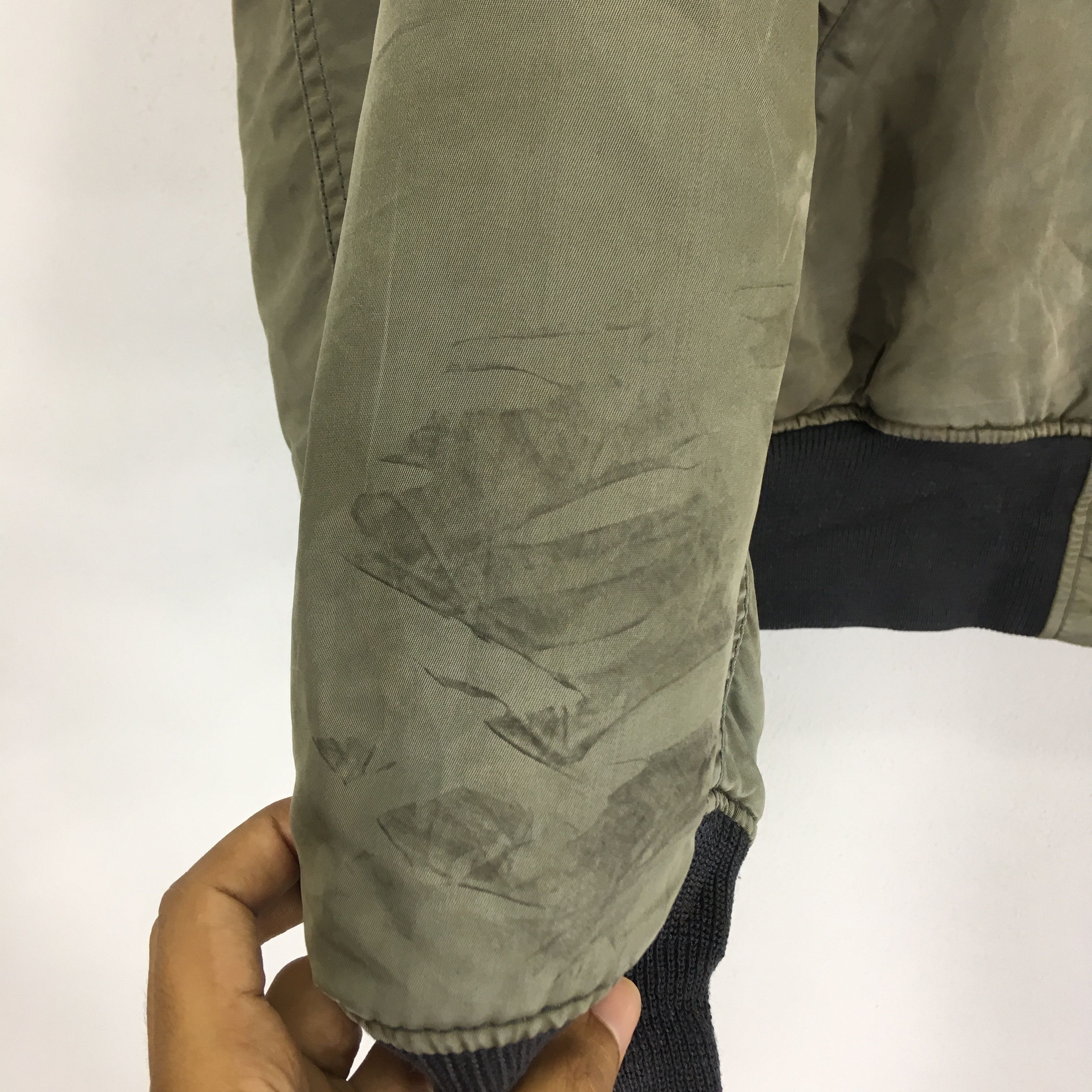 Japanese Brand Vintage 90's Lucky Strike Olive Green MA-1 Bomber Jacket Size US L / EU 52-54 / 3 - 7 Thumbnail