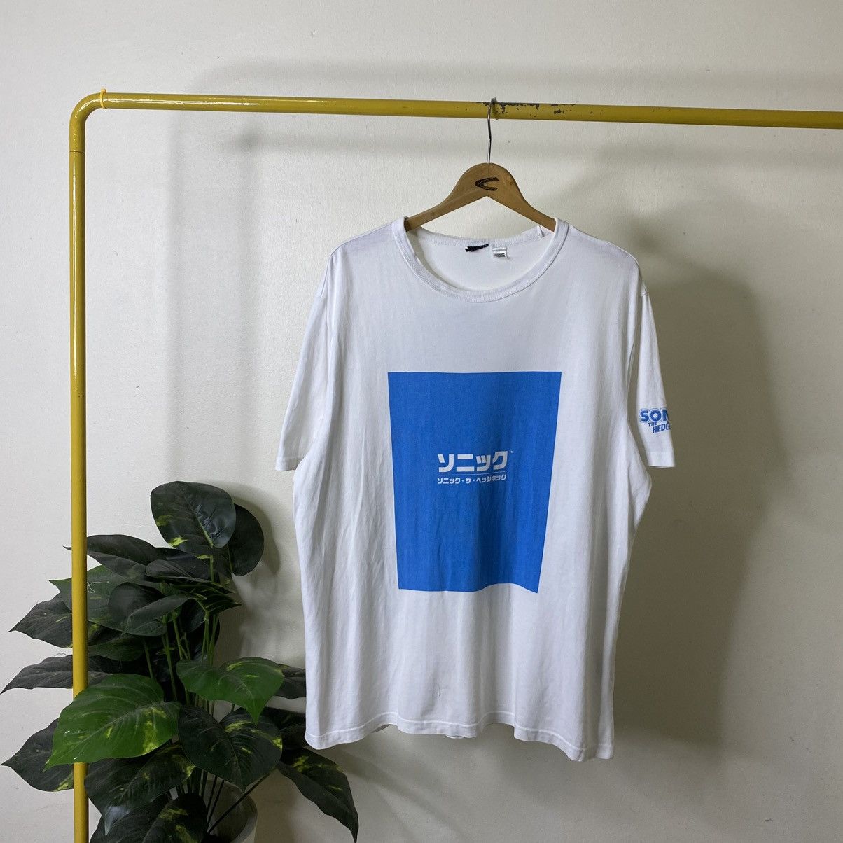 Vintage Y2K Sonic The Hedgehog Video Games x H&M Collaboration Tee Size US XL / EU 56 / 4 - 11 Thumbnail