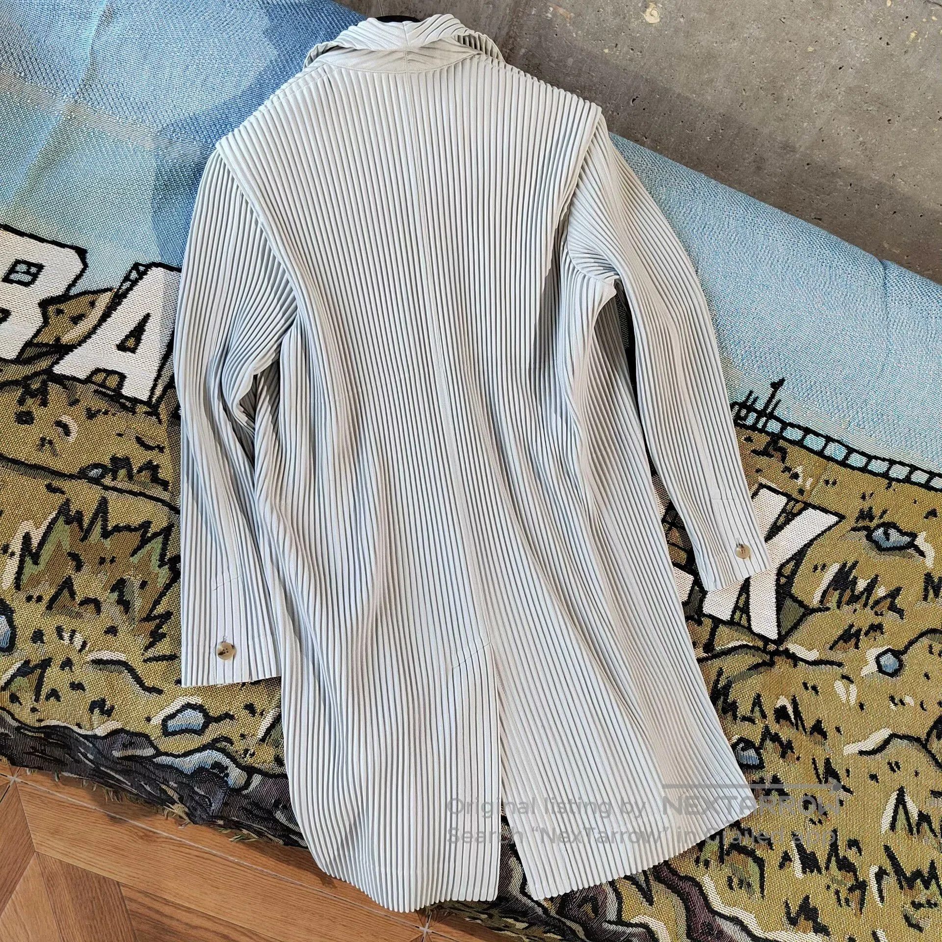 Homme Plisse Issey Miyake Homme Plissé Issey Miyake Pleated Coat. Size US M / EU 48-50 / 2 - 3 Thumbnail