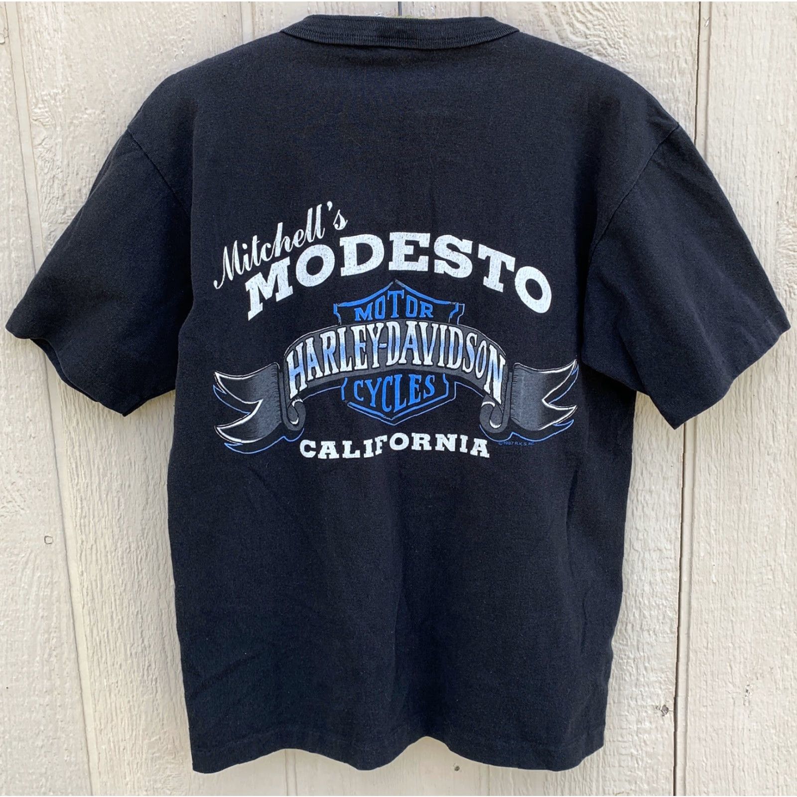Harley Davidson VINTAGE Harley-Davidson T-Shirt Motorcycles Men M Black Graphic Tee 90s California Mitchell’s Modesto USA Size US M / EU 48-50 / 2 - 7 Thumbnail
