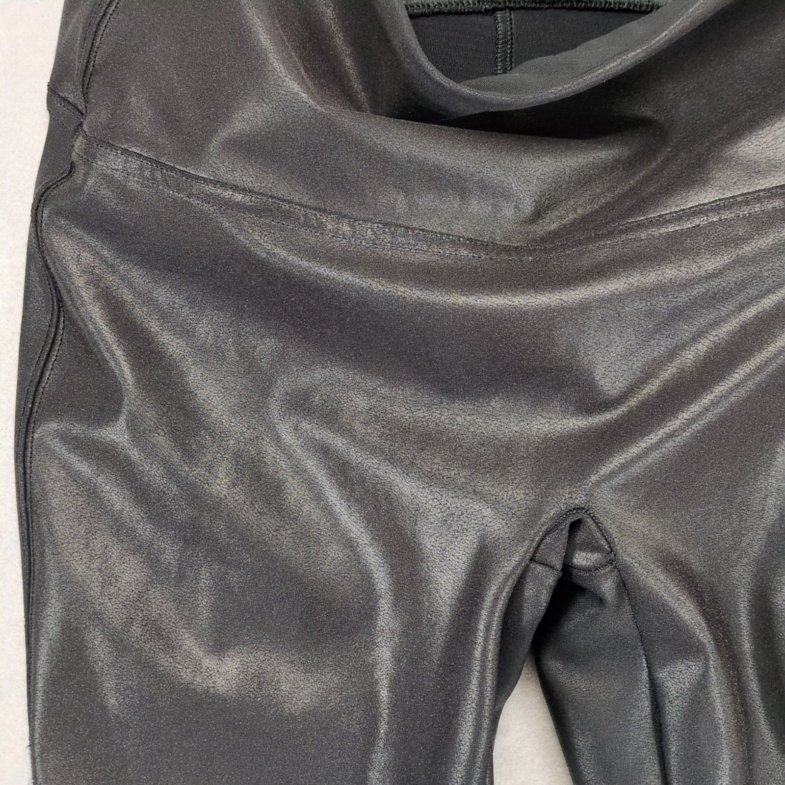 Spanx Spanx Sara Blakely Faux Leather Pebble Texture Black Legging Size 30" / US 8 / IT 44 - 6 Thumbnail