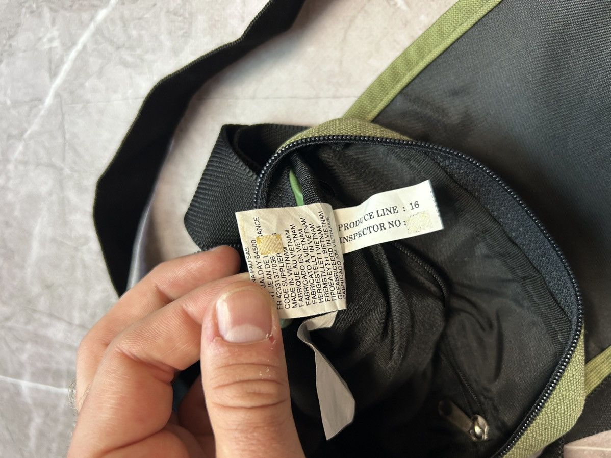 Quiksilver × Vintage Vintage Quiksilver Bag Y2K Logo Style Rare Size ONE SIZE - 5 Thumbnail