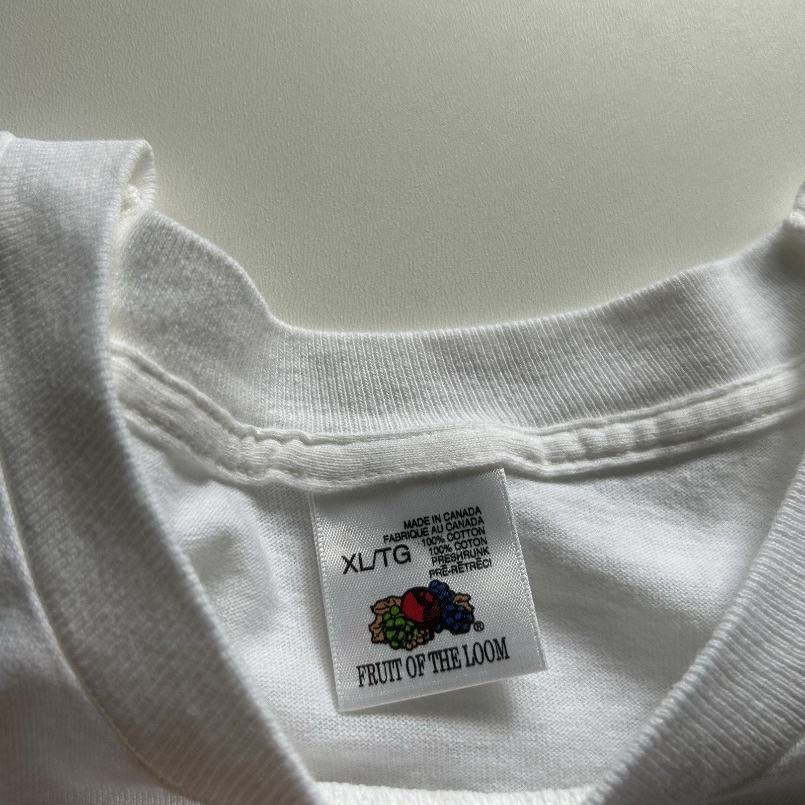 Fruit Of The Loom × Vintage Vintage 90s Team Canada Summit Series Hockey T Shirt XL Rare Size US XL / EU 56 / 4 - 8 Thumbnail