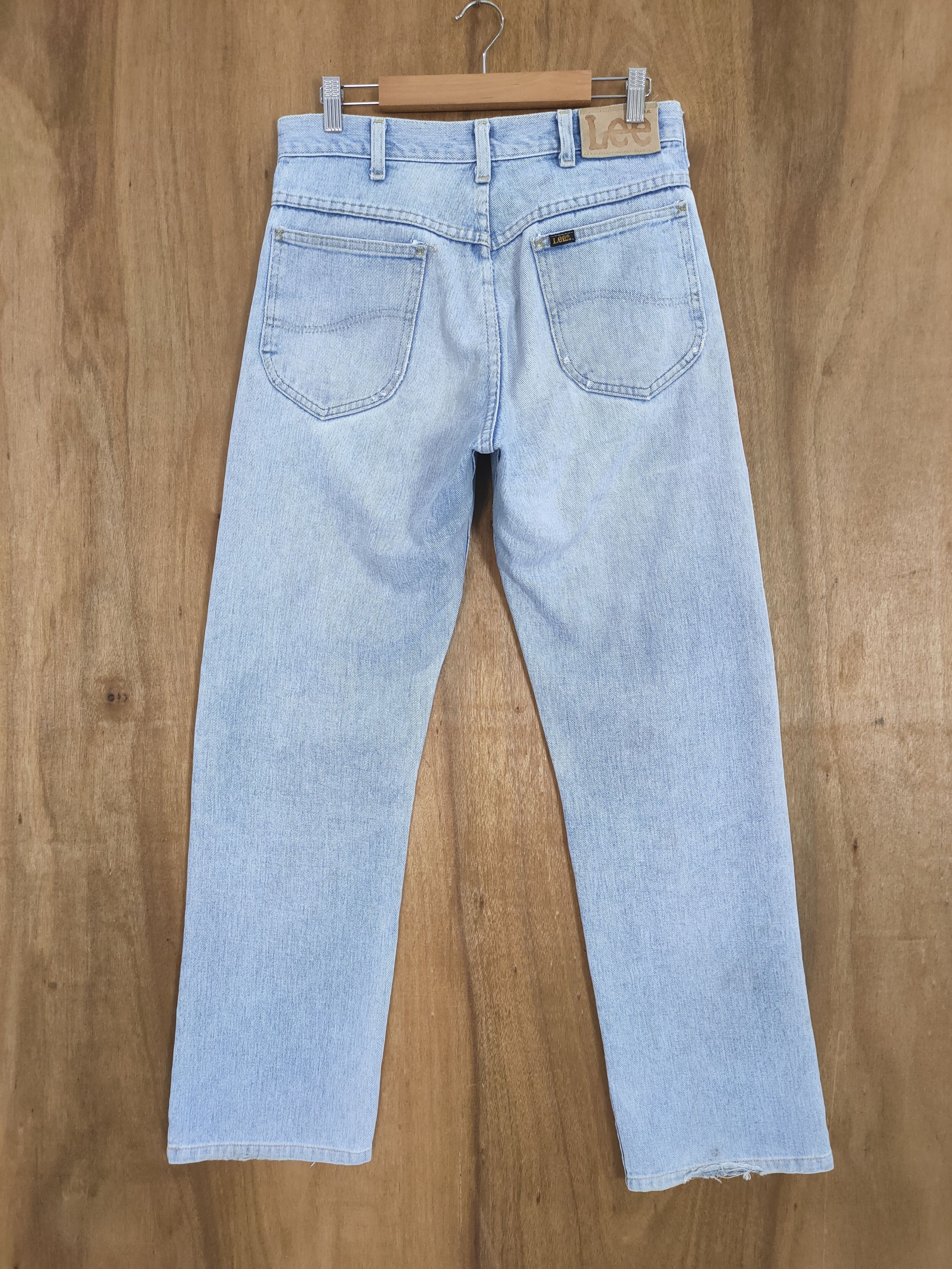 Vintage VINTAGE LEE USA LIGHT BLUE DISTRESSED JEANS PANTS Size US 32 / EU 48 - 2 Thumbnail