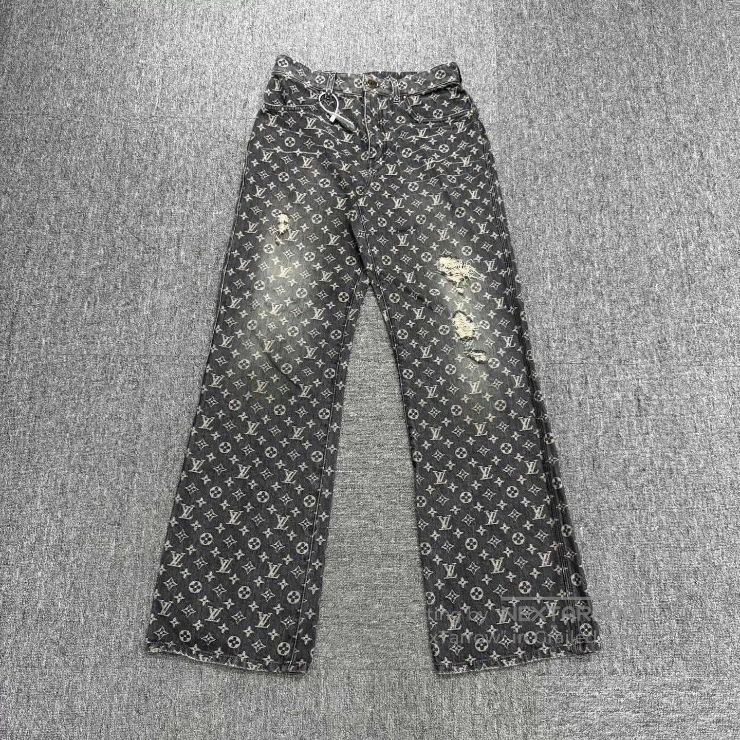 Louis Vuitton louis vuitton distressed embroidered denim pants. Size US 29 - 1 Thumbnail