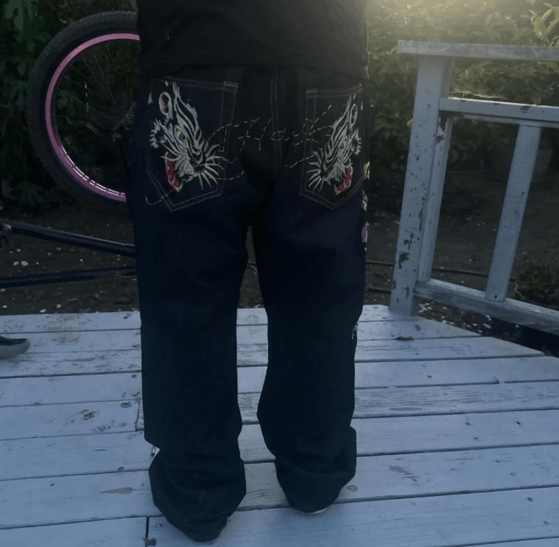 Japanese Brand American Fashion Oversize Pattern Embroidered Baggy Jeans Size US 34 / EU 50 - 5 Thumbnail