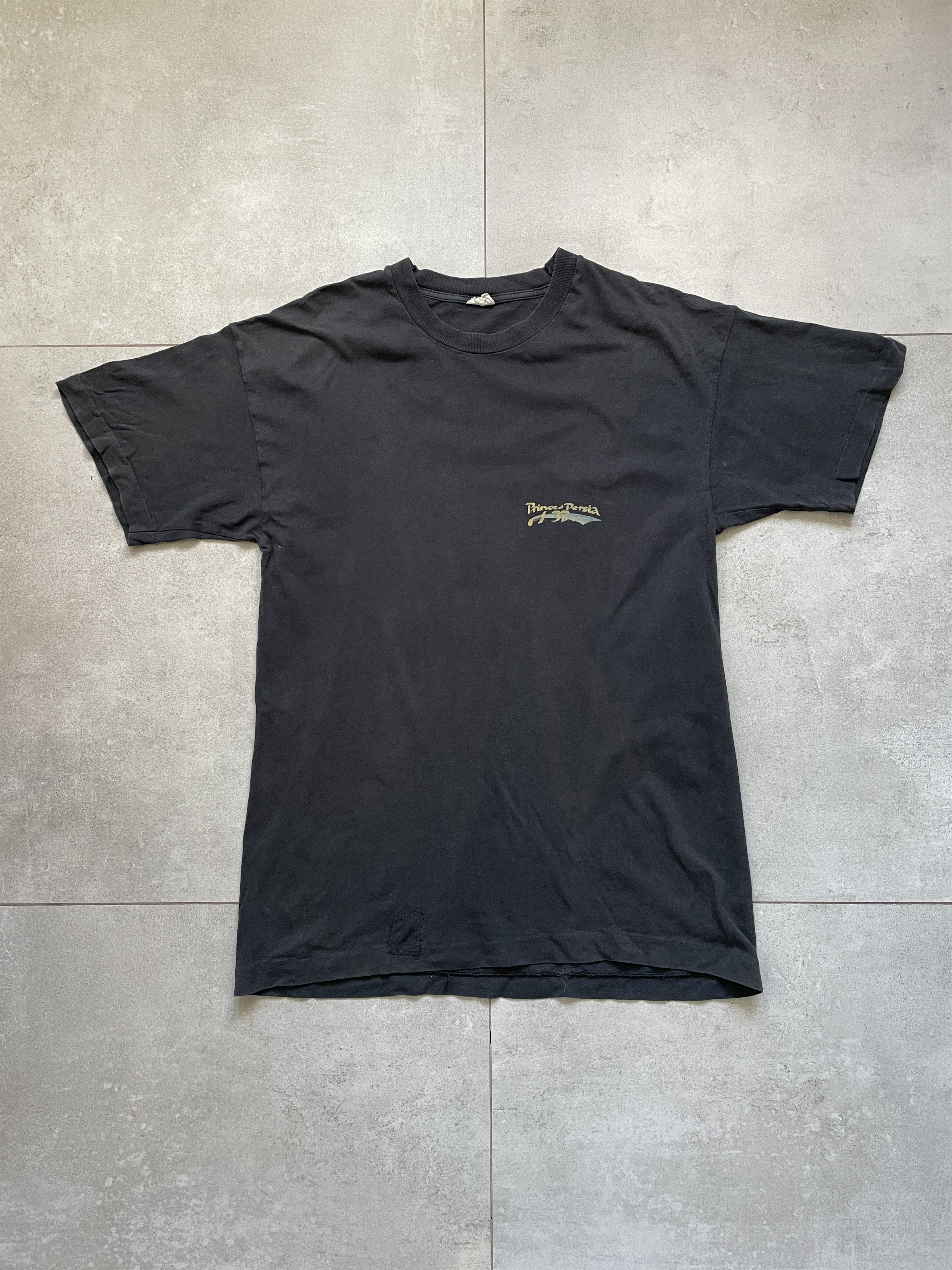 Playstation VINTAGE PRINCE OF PERSIA ON TOUR 1 2D GAME WASHED BLACK TEE Size US M / EU 48-50 / 2 - 3 Thumbnail