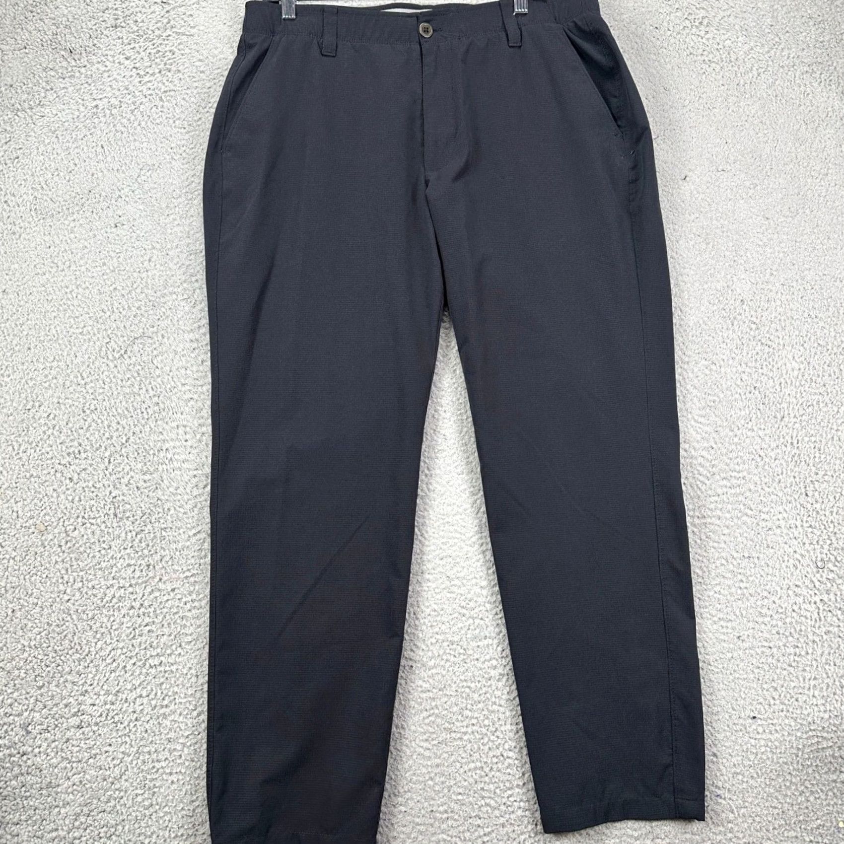 Under Armour Under Armour Mens Golf Pants Loose Fit Black 36x32 Polyester Blend Breathable Pockets Elastic Waistband EUC Size US 36 / EU 52 - 2 Thumbnail