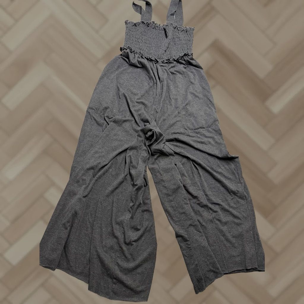 Vintage Natural Life Black Jumpsuit Romper Small Smocked Boho Festival Strappy Sleeves Kid/S Adult? Size 28" / US 6 / IT 42 - 1 Thumbnail
