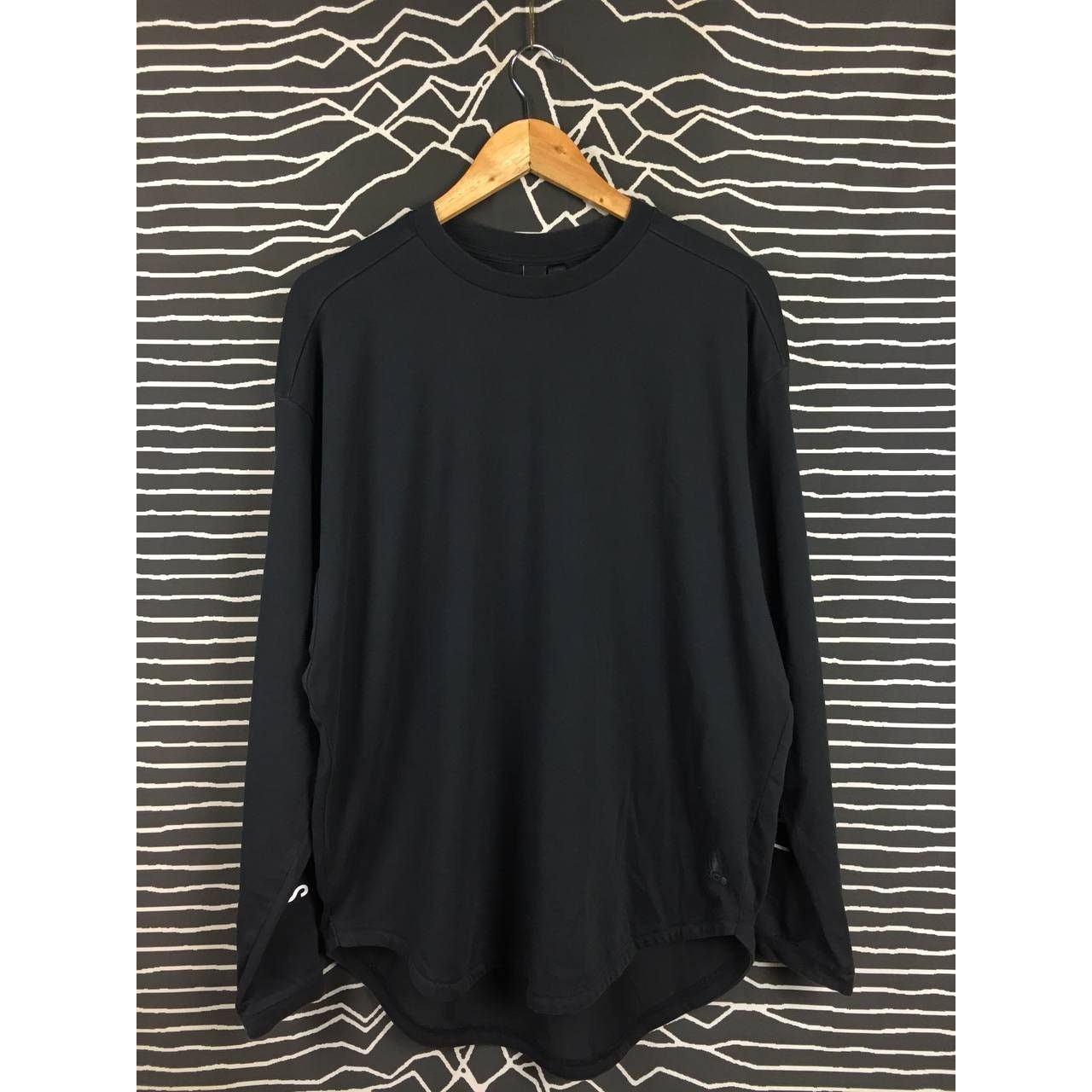 Adidas × Vintage Adidas Three Stripes Wording Longsleeve Tee Size XL Size US XL / EU 56 / 4 - 5 Thumbnail