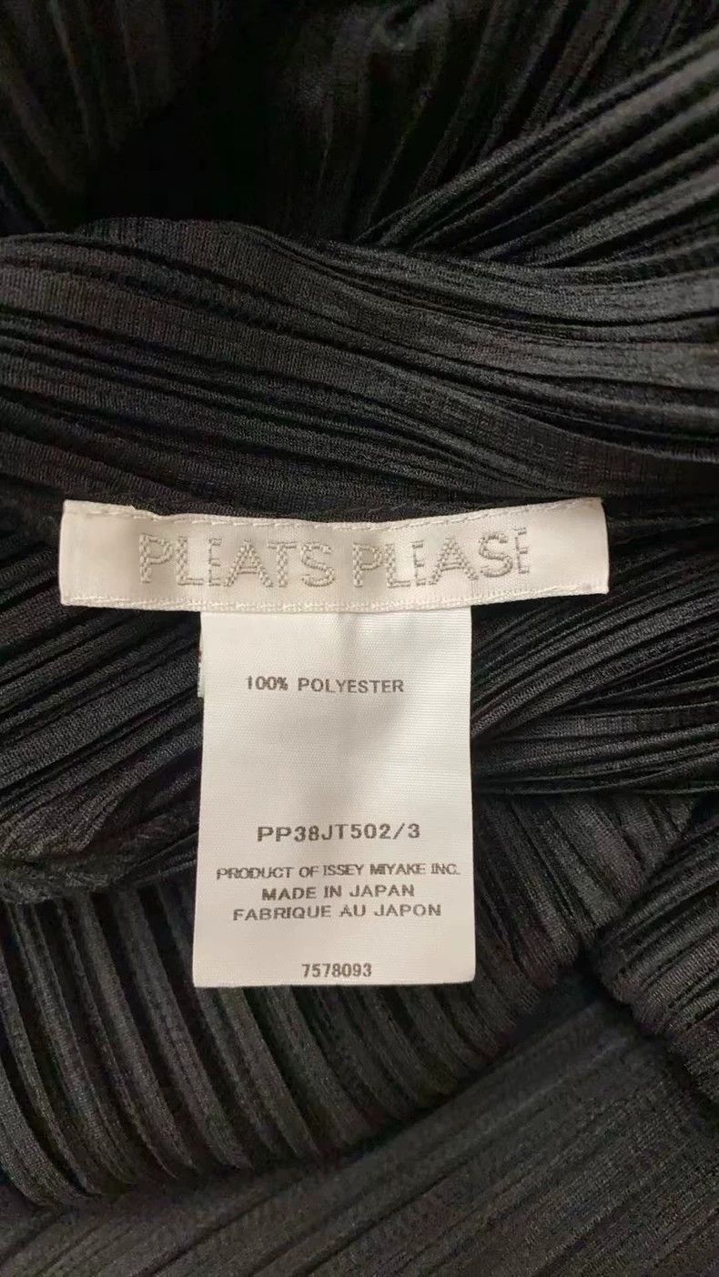 Issey Miyake Issey Miyake size:3 Black circular pleated top Size XS / US 0-2 / IT 36-38 - 3 Thumbnail