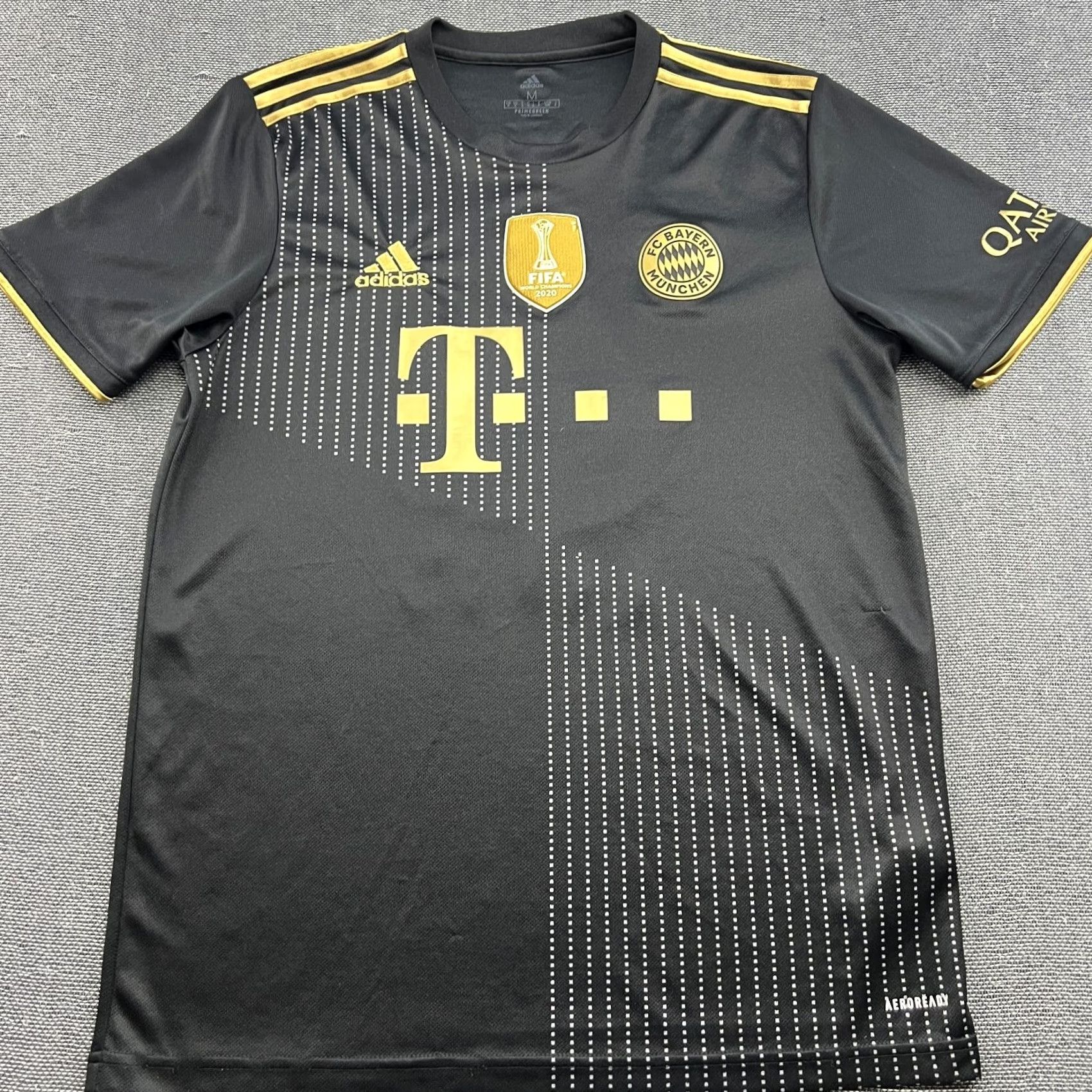 Adidas Nike Bayern Munich 2021 2022 Away Alphonso Davies #19 Jersey Football Mens Medium Shirt M Black Adidas Jersey Mens Football Size US M / EU 48-50 / 2 - 3 Thumbnail