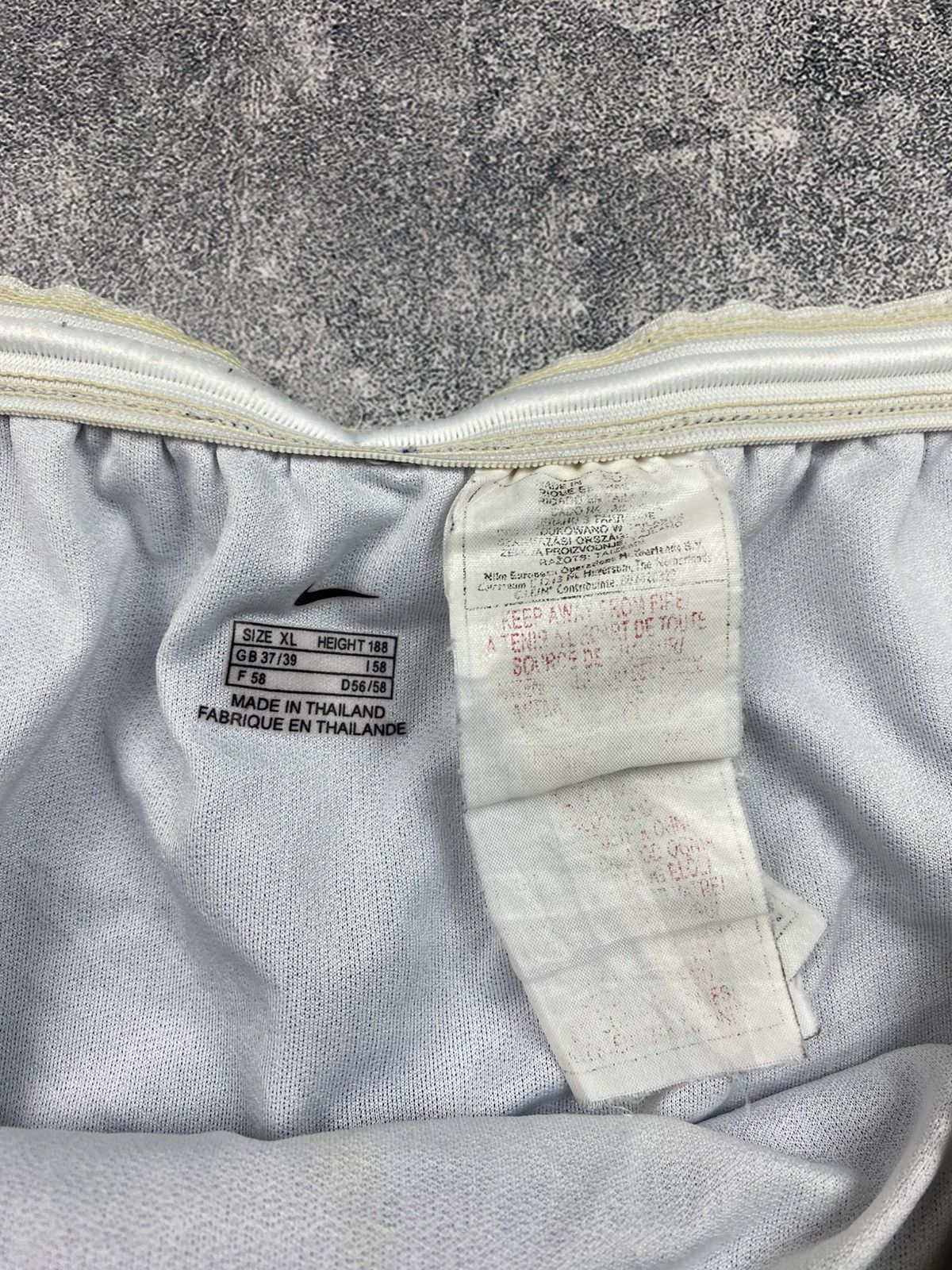 Nike × Vintage VINTAGE NIKE BRAZIL FOOTBALL SHORTS Size US 38 / EU 54 - 5 Thumbnail