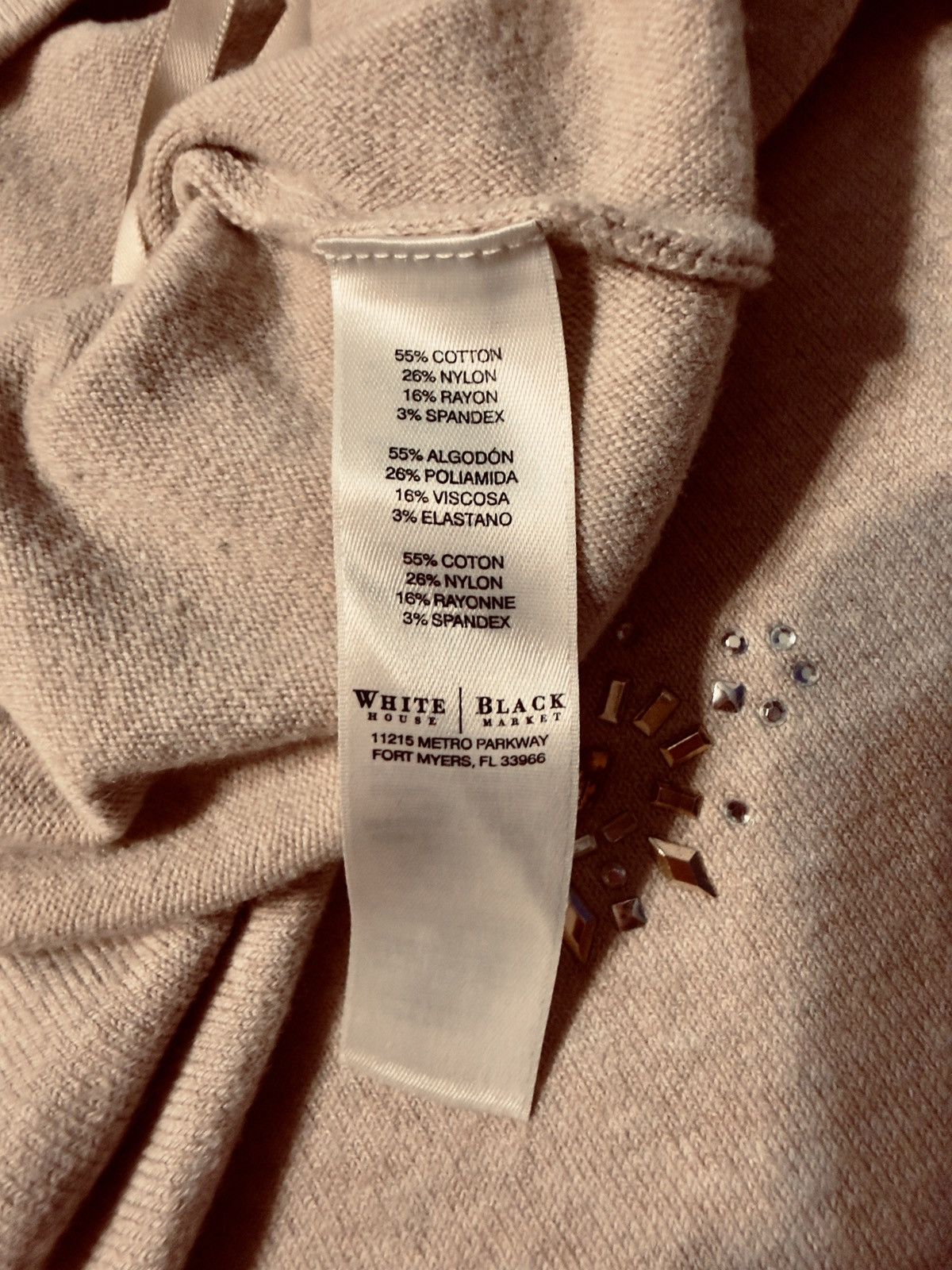White House Black Market White House Black Market Pink Embellished Sweater – Size M Size M / US 6-8 / IT 42-44 - 4 Thumbnail