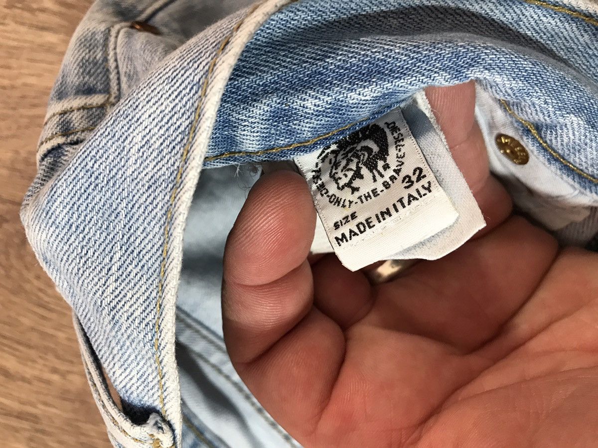 Diesel Vintage Diesel Distressed Flared Denim Pants Jeans Size 32 Size 32" / US 10 / IT 46 - 6 Thumbnail
